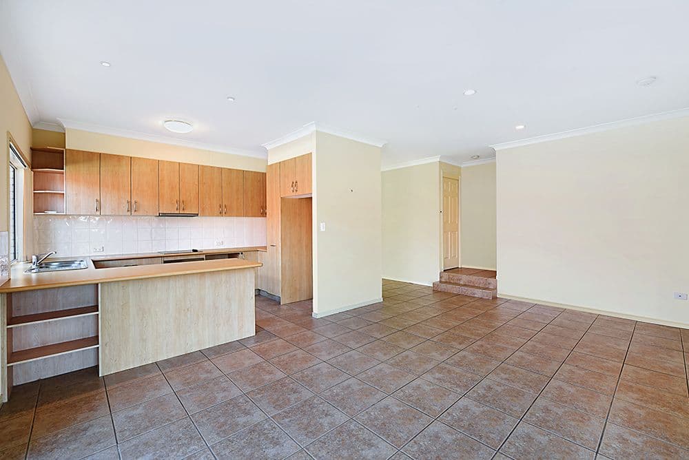 222 Billinghurst Crescent, Upper Coomera QLD 4209, Upper Coomera - Thumbnail 4