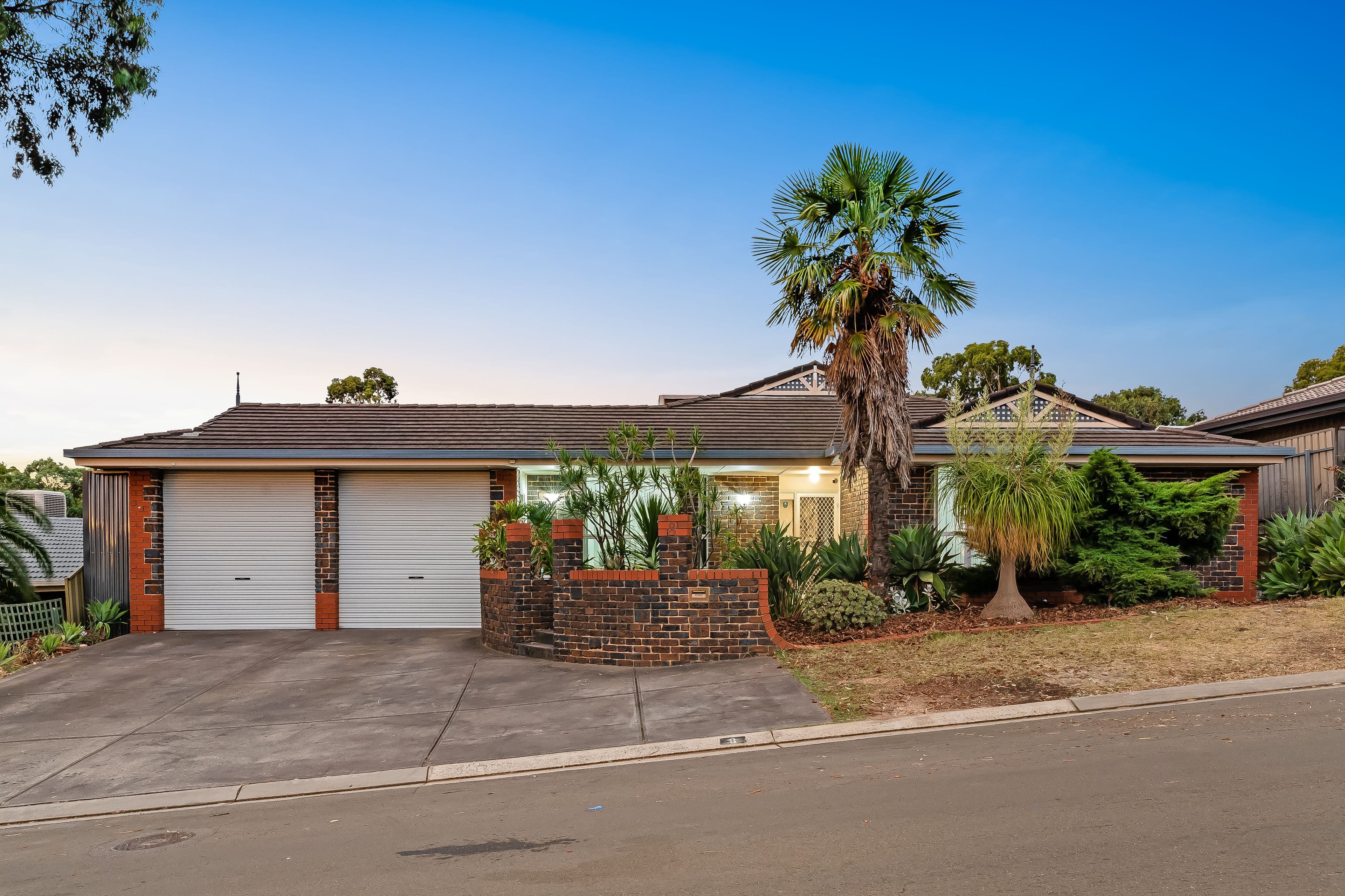 8 Hedgerow Drive, Gulfview Heights SA 5096, Gulfview Heights - Image 1