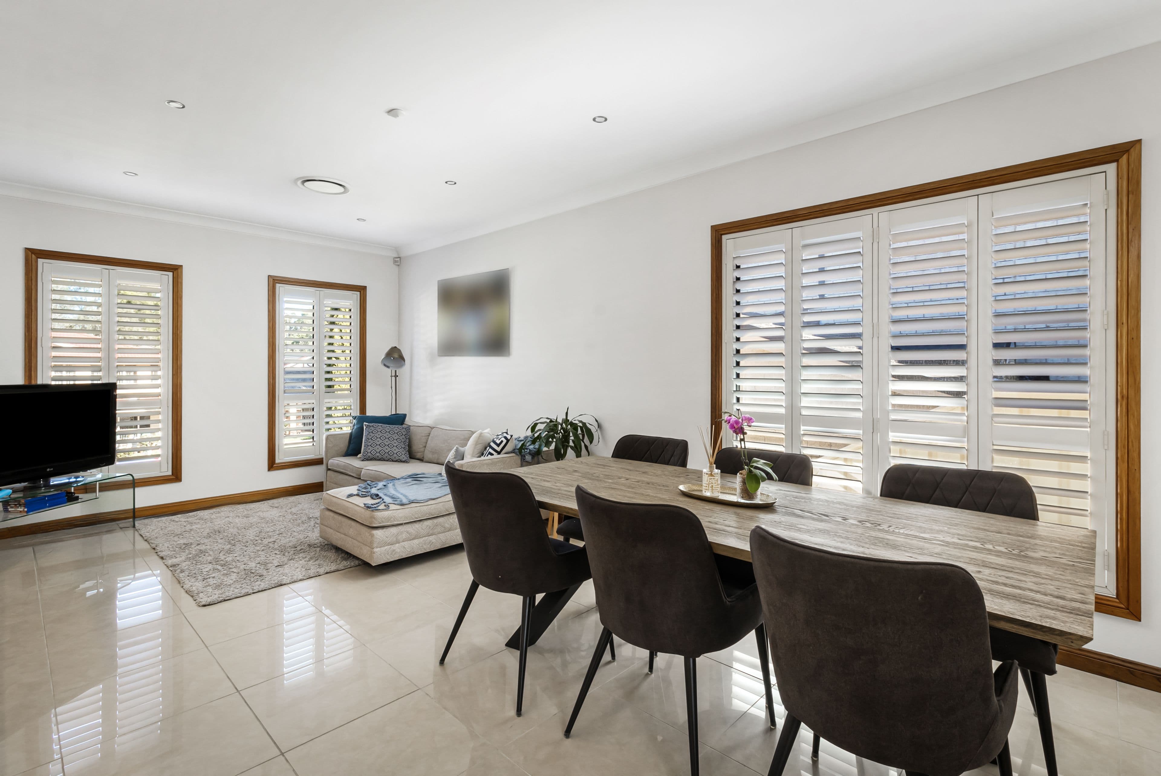 25 Harraden Drive, West Hoxton NSW 2171, West Hoxton - Thumbnail 6