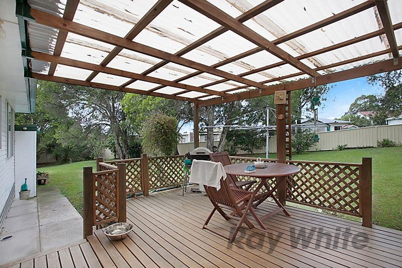 3 Delia Avenue, BUDGEWOI NSW 2262, Budgewoi - Thumbnail 2