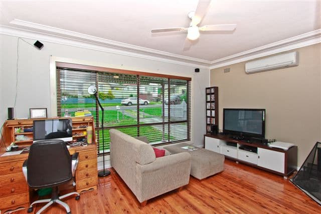 48 Devon Street, WALLSEND NSW 2287, Wallsend - Thumbnail 3