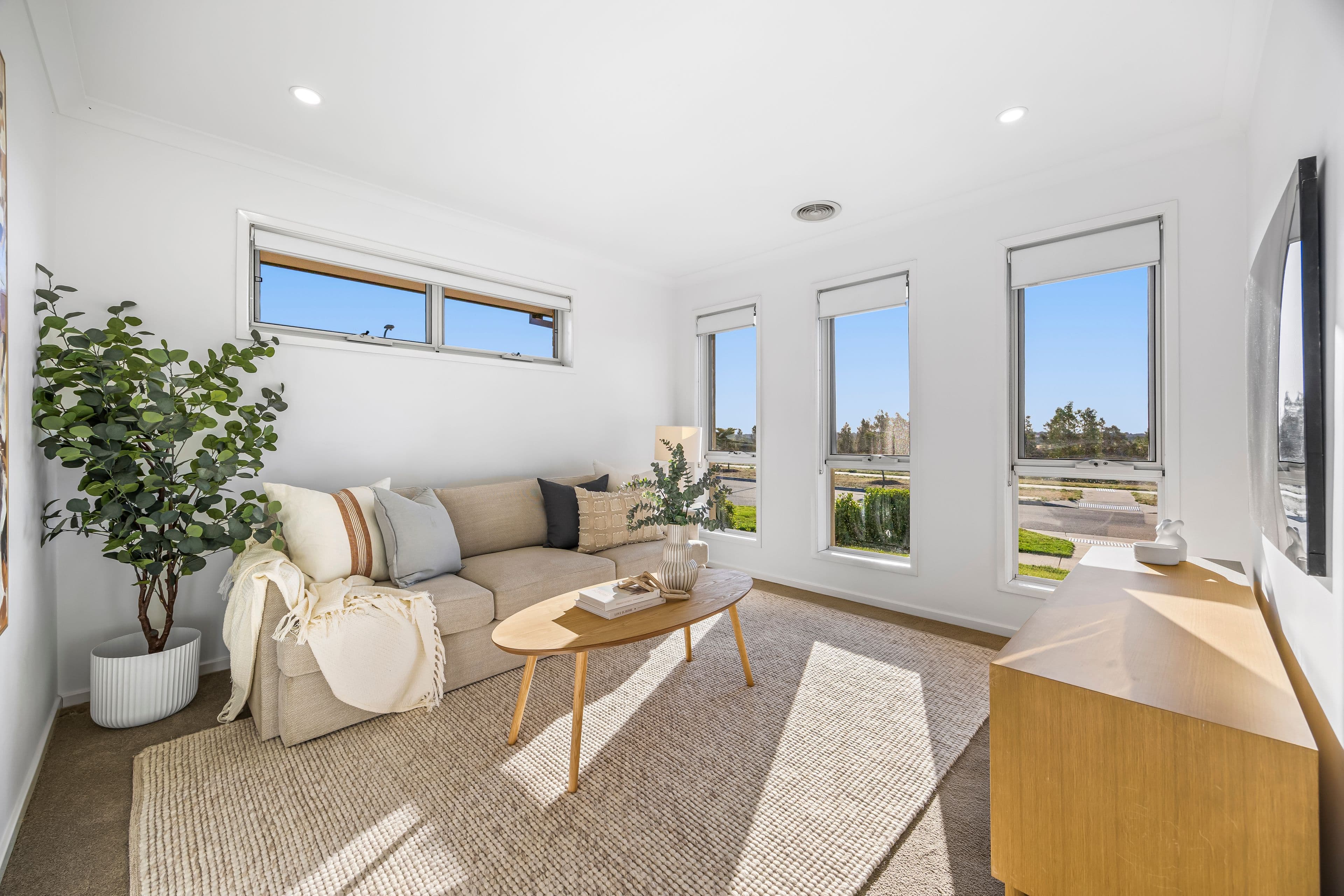25 Swan Boulevard, WINTER VALLEY VIC 3358, Winter Valley - Thumbnail 2