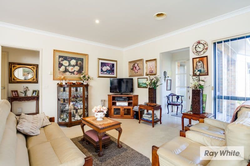 4 Rosemore Road, ROSEBUD VIC 3939, Rosebud - Thumbnail 4