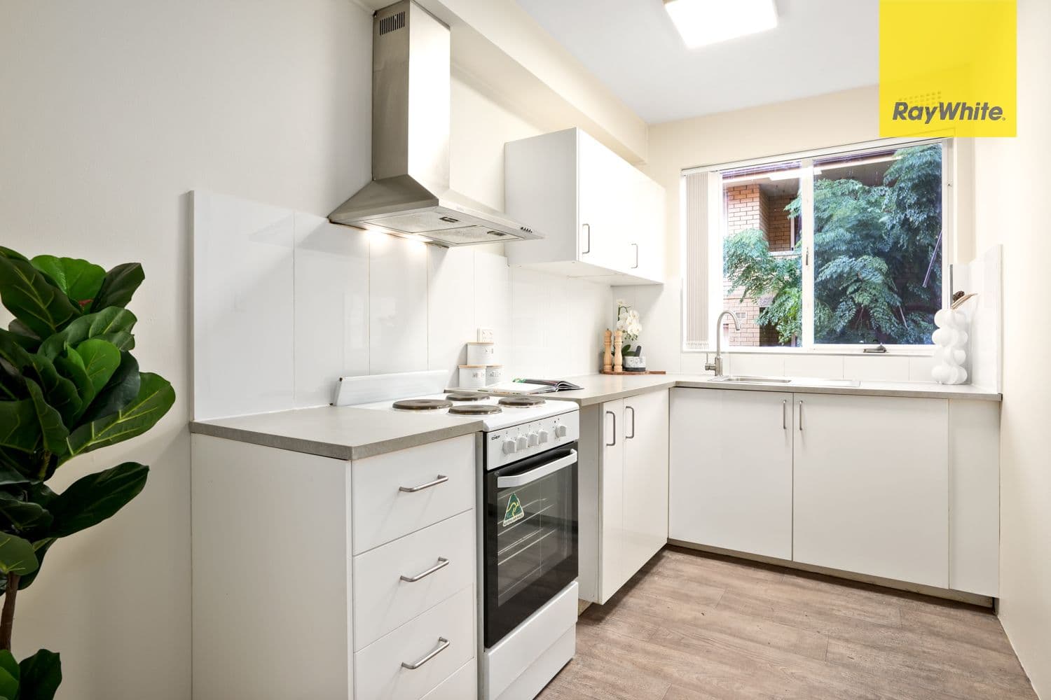 52 Weston Street, Harris Park NSW 2150, Harris Park - Thumbnail 2