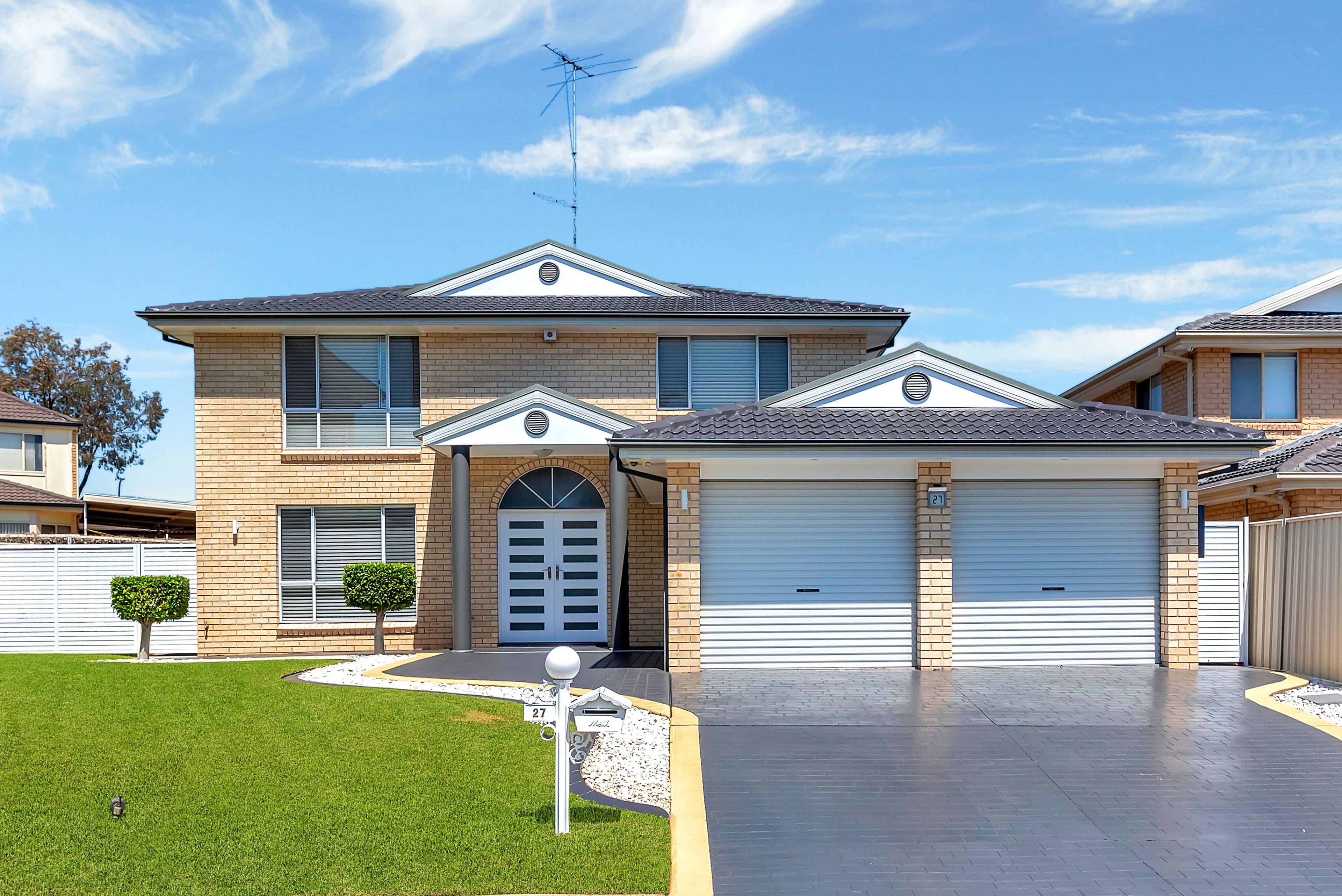 27 Wellesley Place, Green Valley - Image 1