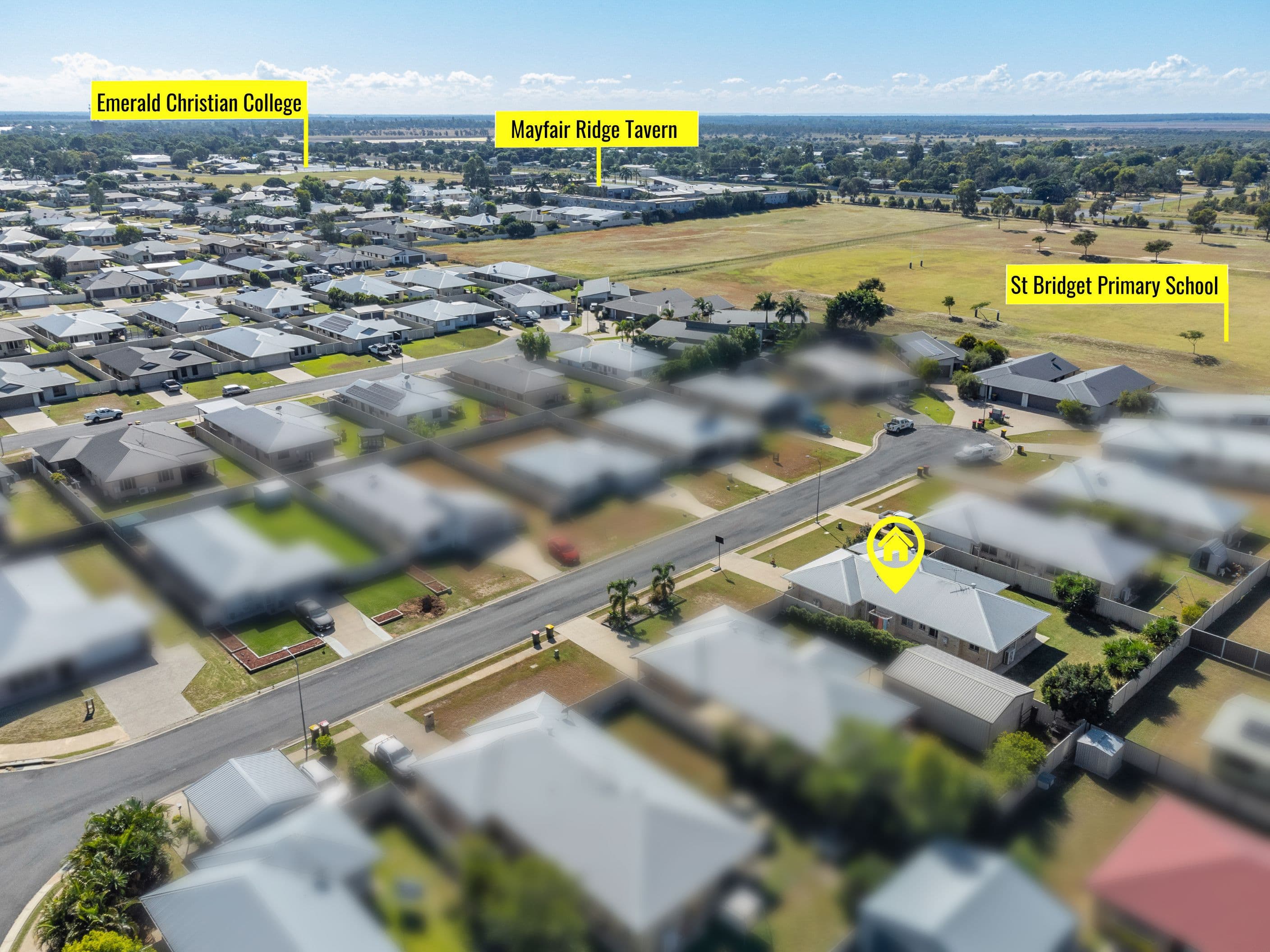 8 Whitney Street, Emerald QLD 4720, Emerald - Thumbnail 2
