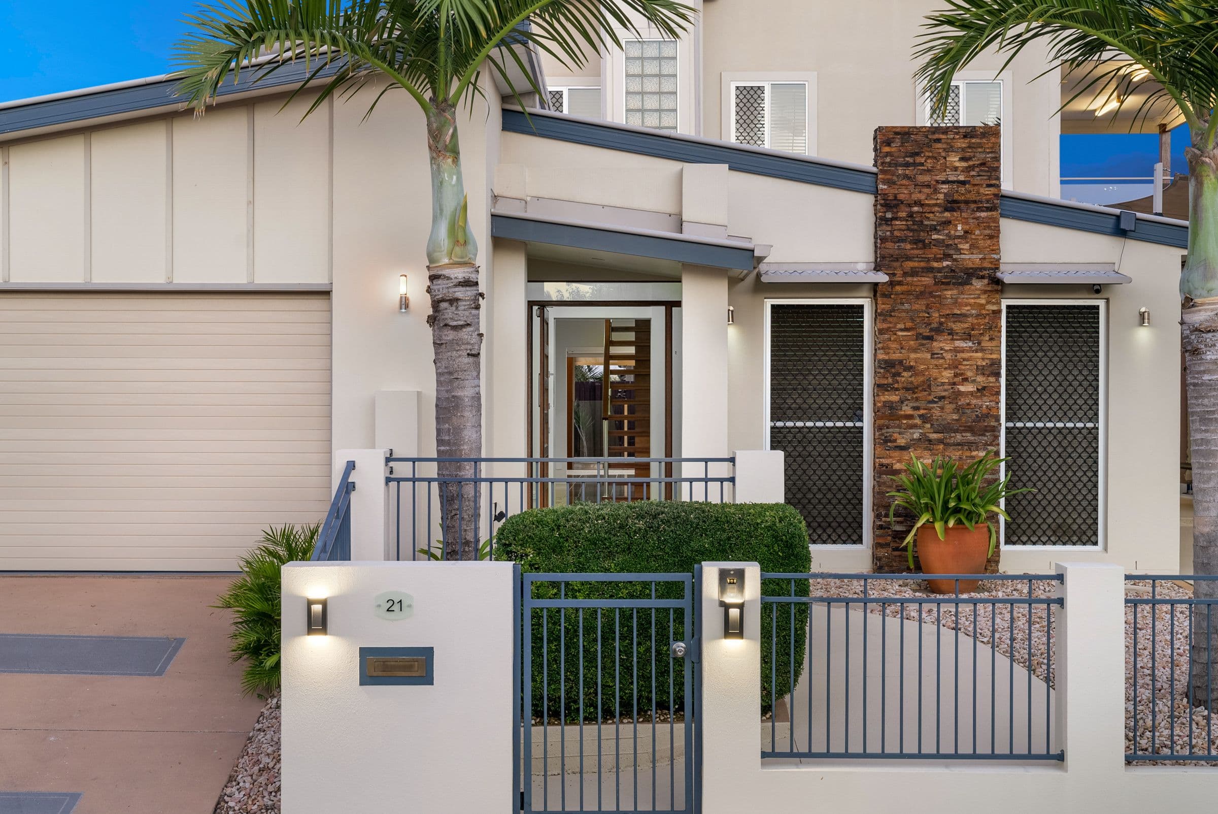 21 Lionheart Crescent, Newport QLD 4020, Newport - Thumbnail 2