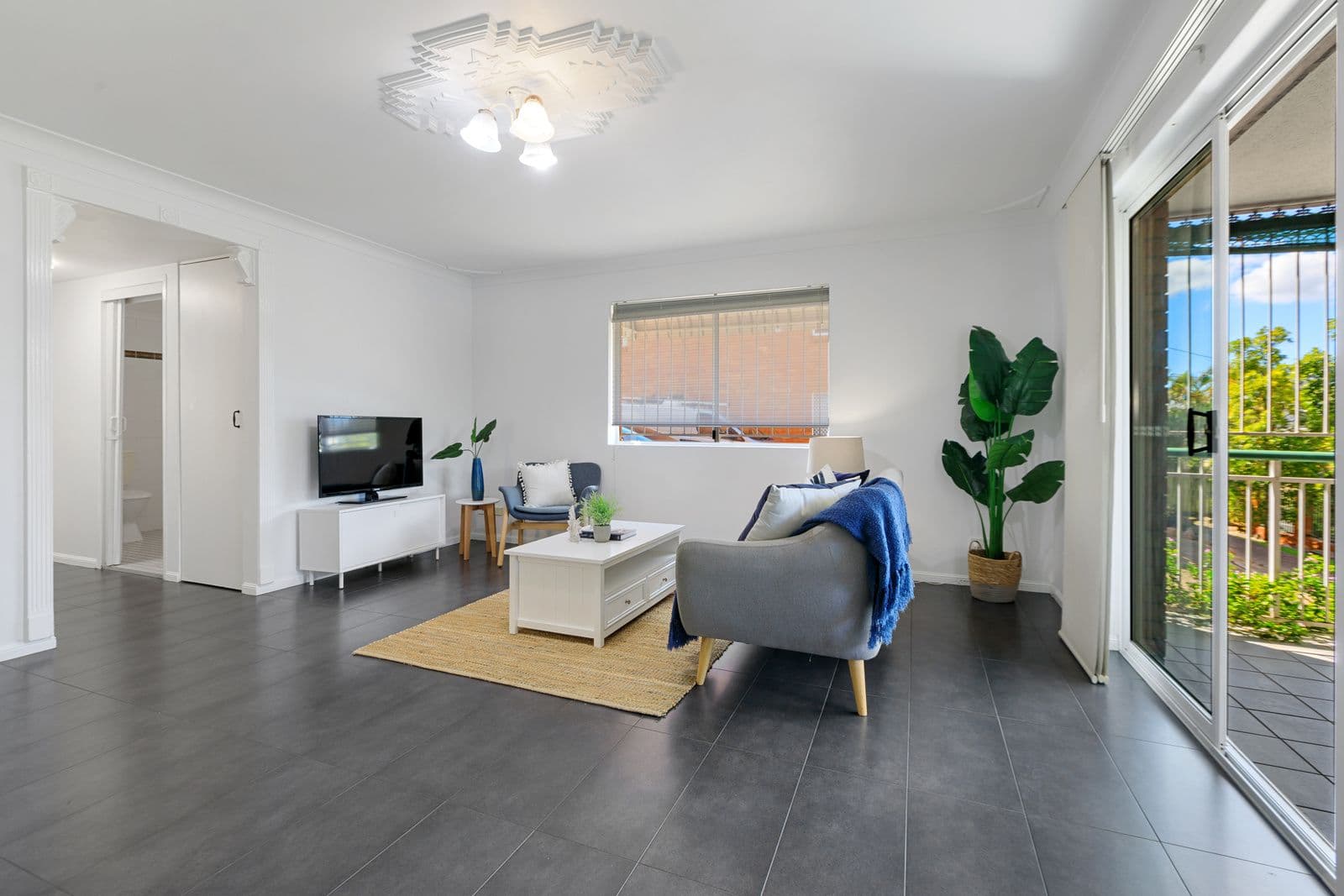 102 Pembroke Road, Coorparoo QLD 4151, Coorparoo - Thumbnail 4