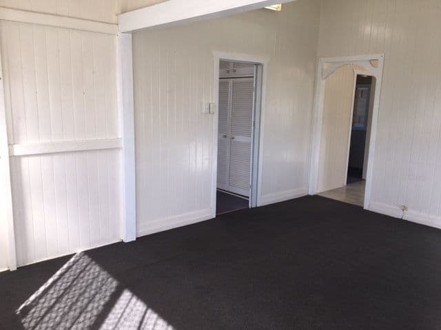 49 Maryborough Street, Walkervale QLD 4670, Walkervale - Thumbnail 3