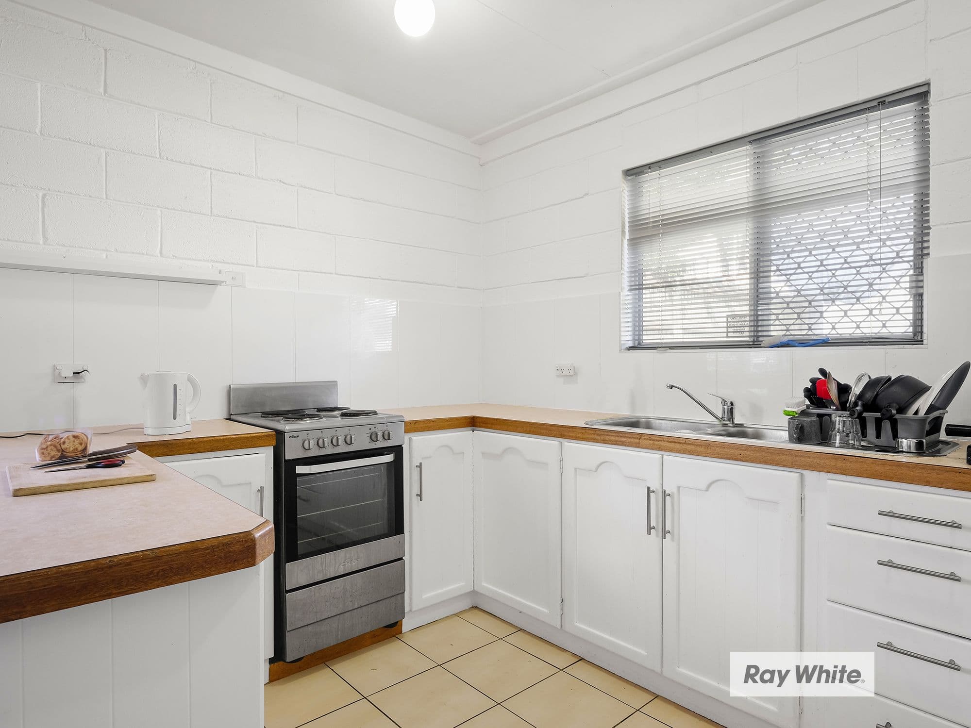 8 Thomas Street, Goodna QLD 4300, Goodna - Thumbnail 6