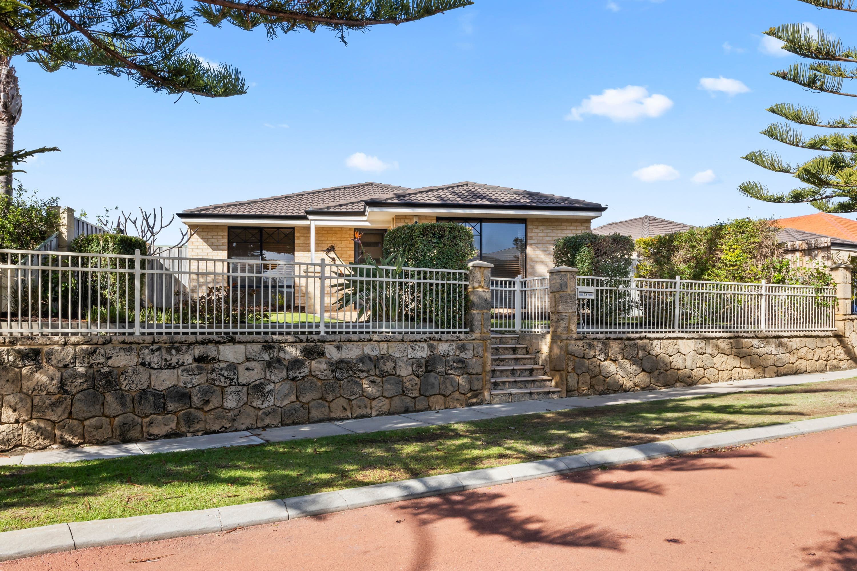 28 Grand Bank Parkway, Mindarie WA 6030, Mindarie - Image 1