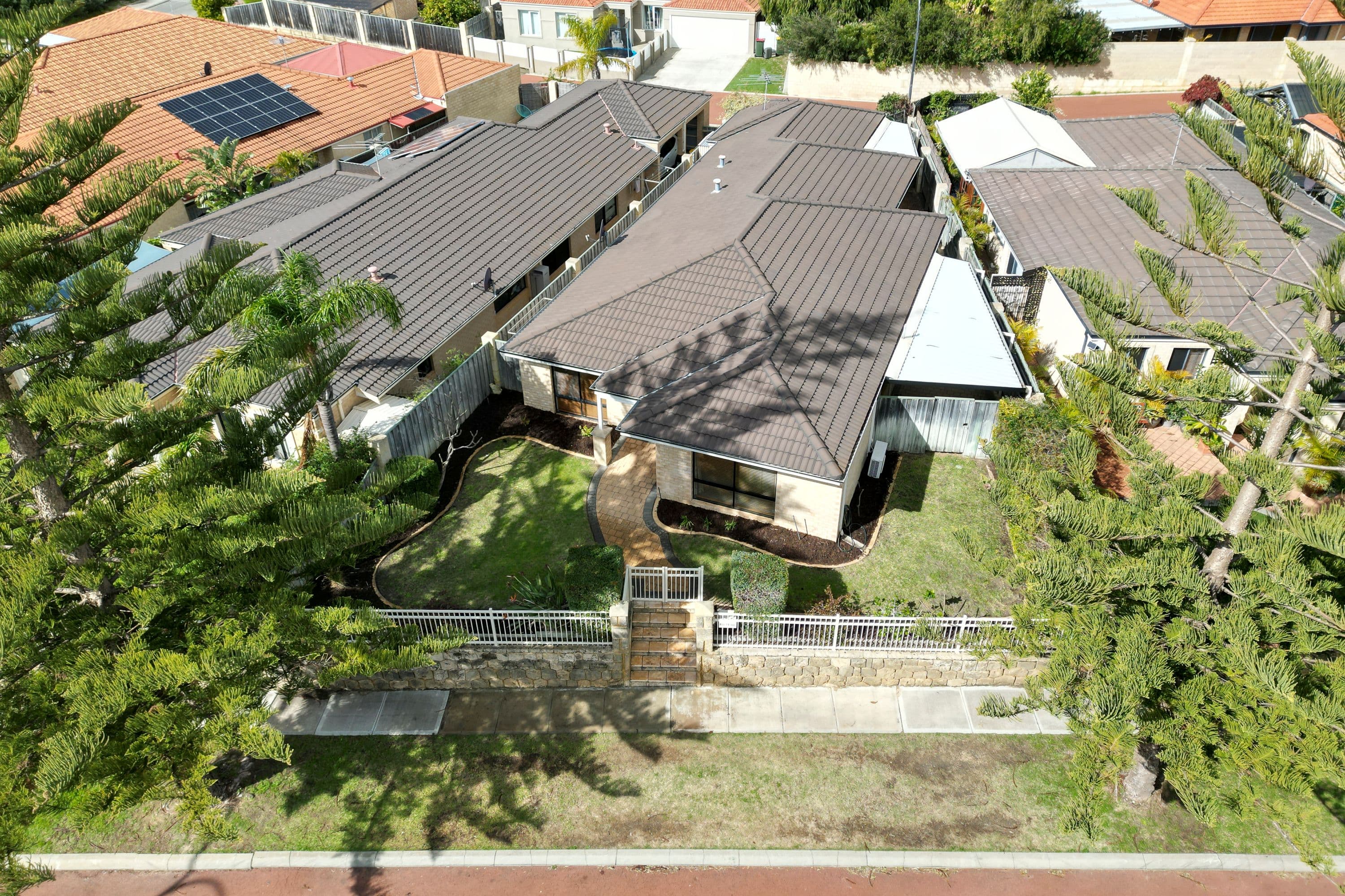 28 Grand Bank Parkway, Mindarie WA 6030, Mindarie - Thumbnail 2