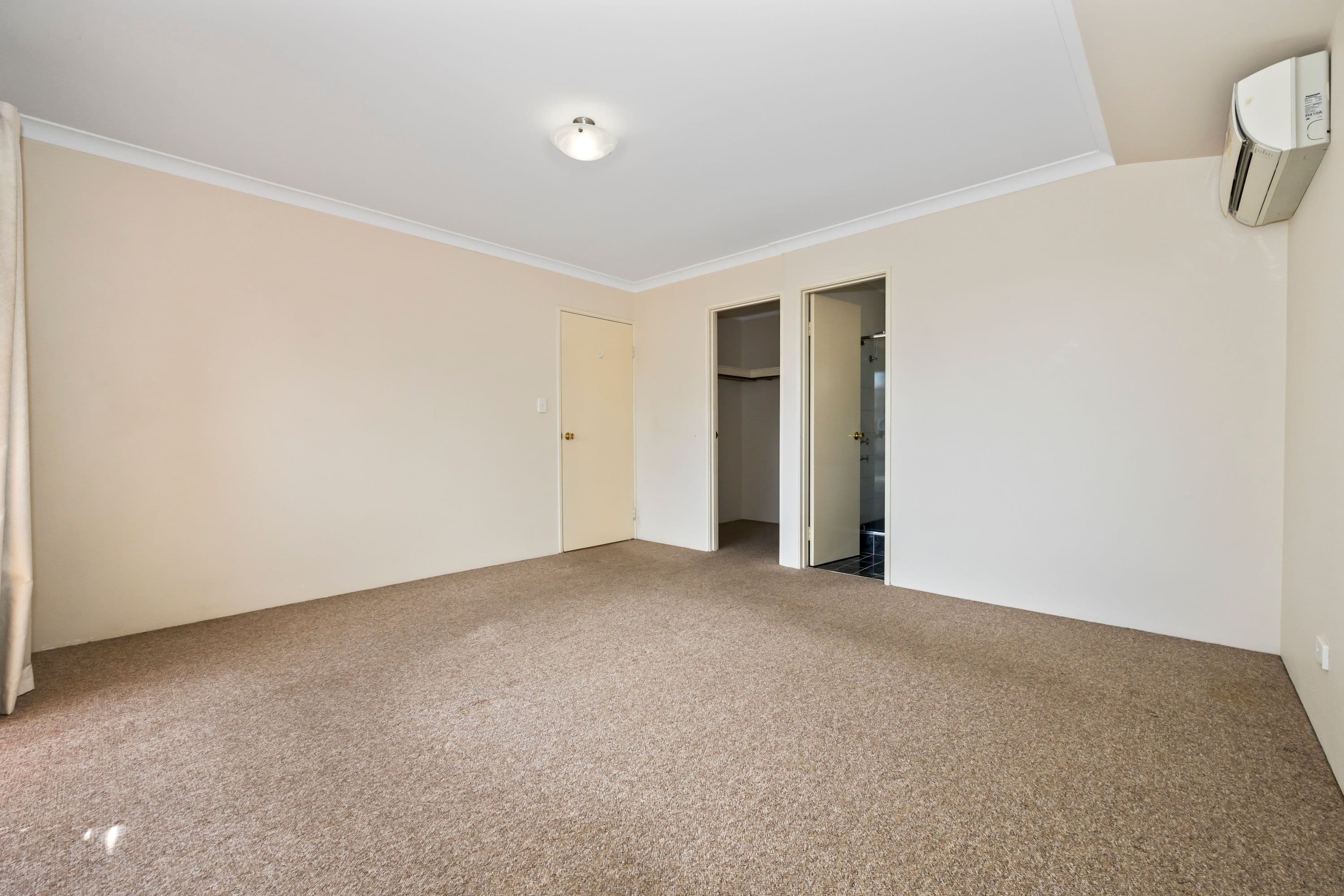 28 Grand Bank Parkway, Mindarie WA 6030, Mindarie - Thumbnail 6