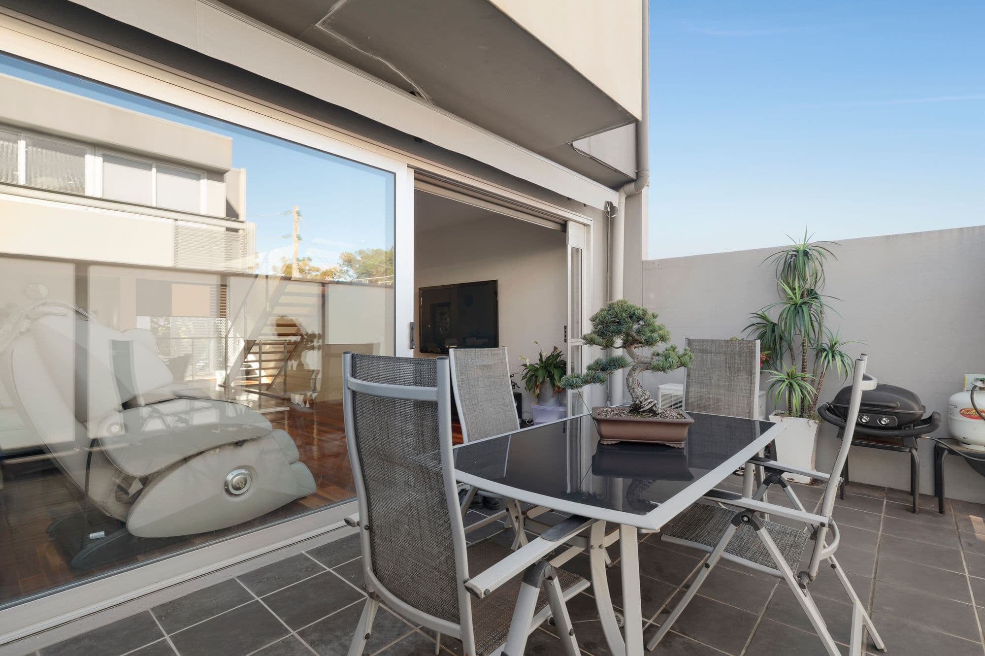 26 Redfern Road, Hawthorn East VIC 3123, Hawthorn East - Thumbnail 3