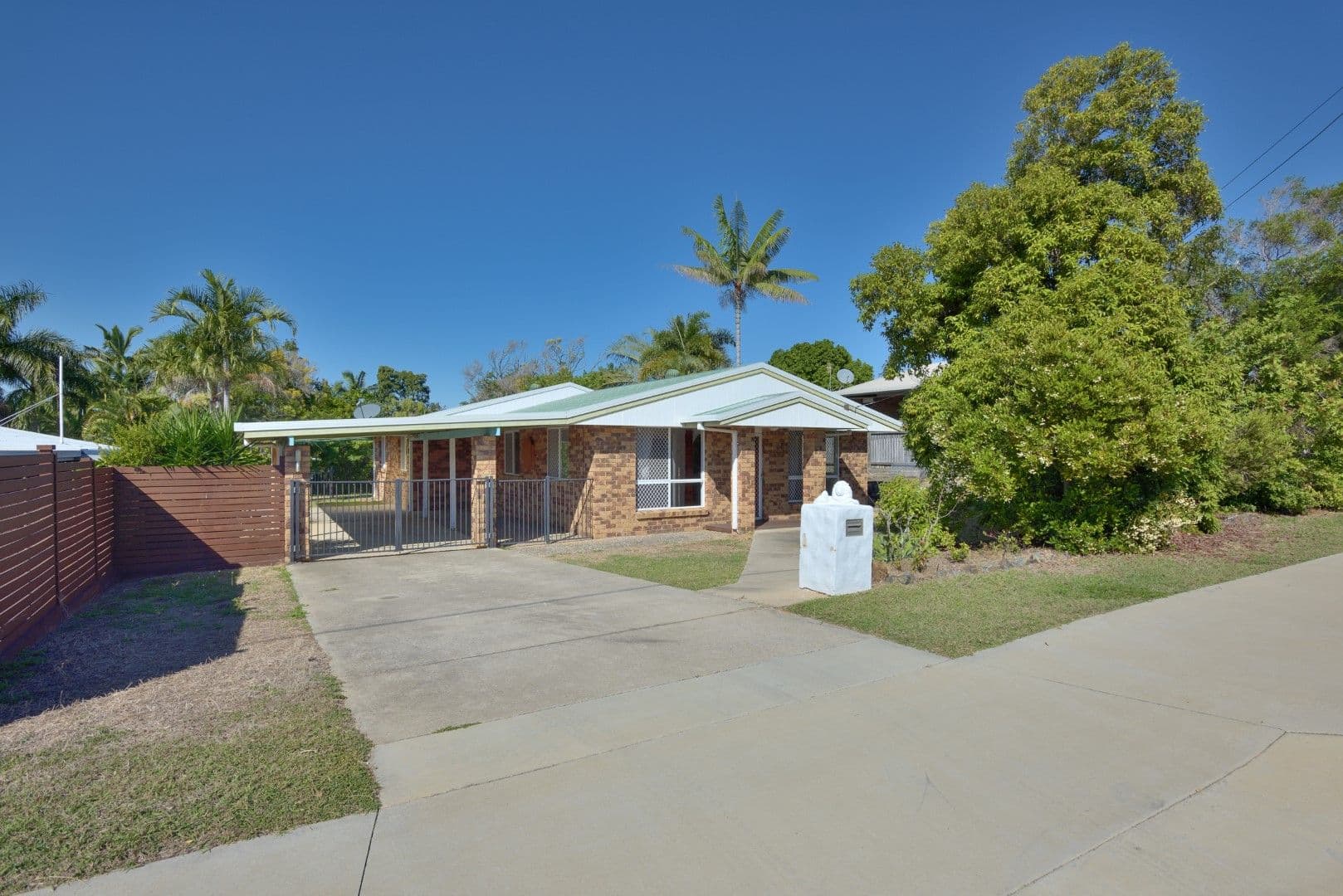 30 Chapman Drive, Clinton QLD 4680, Clinton - Image 1