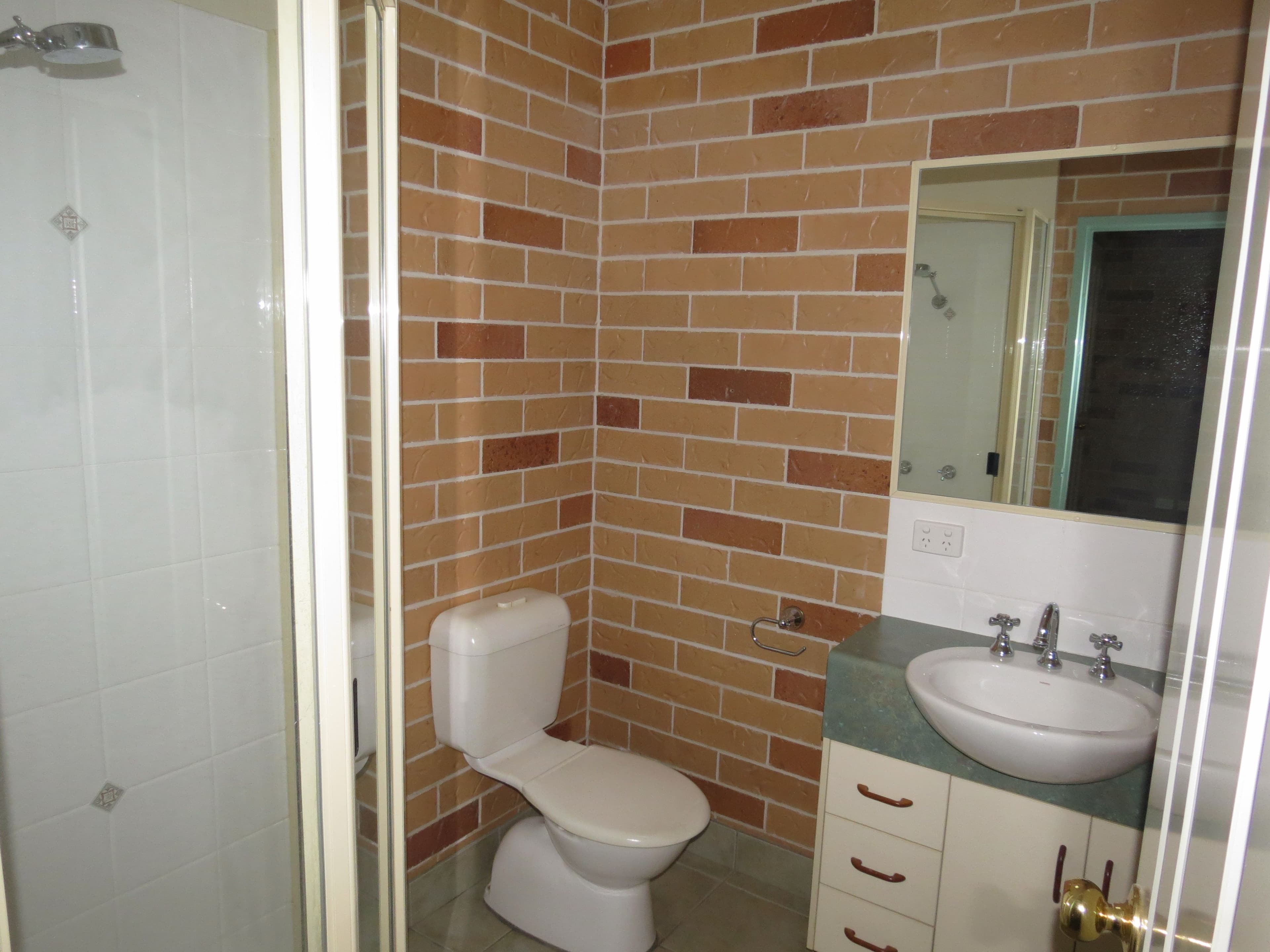Unit 1 54 Kidd Street, Emerald QLD 4720, Emerald - Thumbnail 5