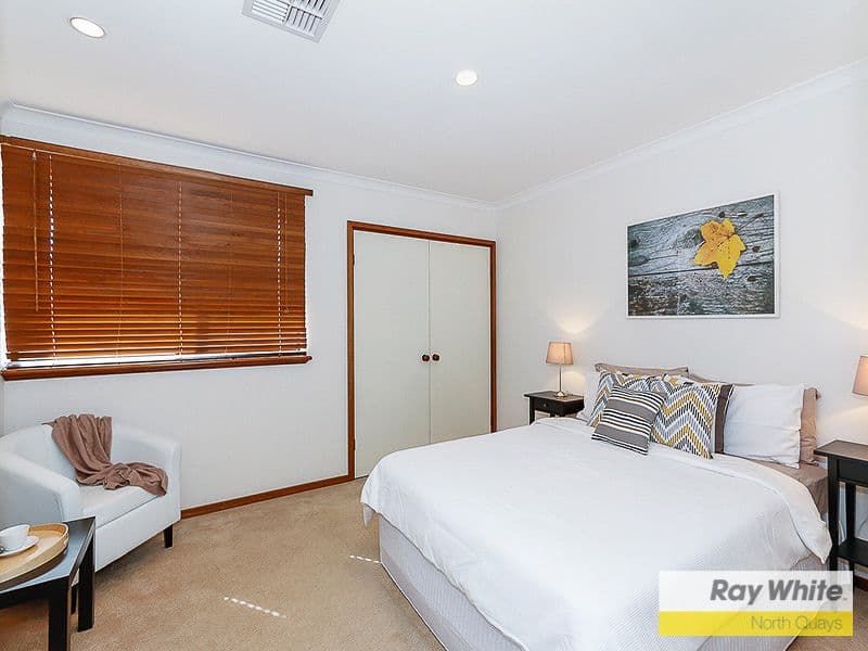 18 Castlefern Way, Duncraig WA 6023, Duncraig - Thumbnail 2