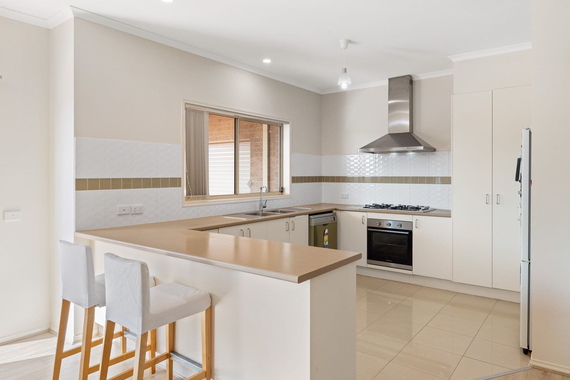 24 Bronzewing Street, Williams Landing VIC 3027, Williams Landing - Thumbnail 3