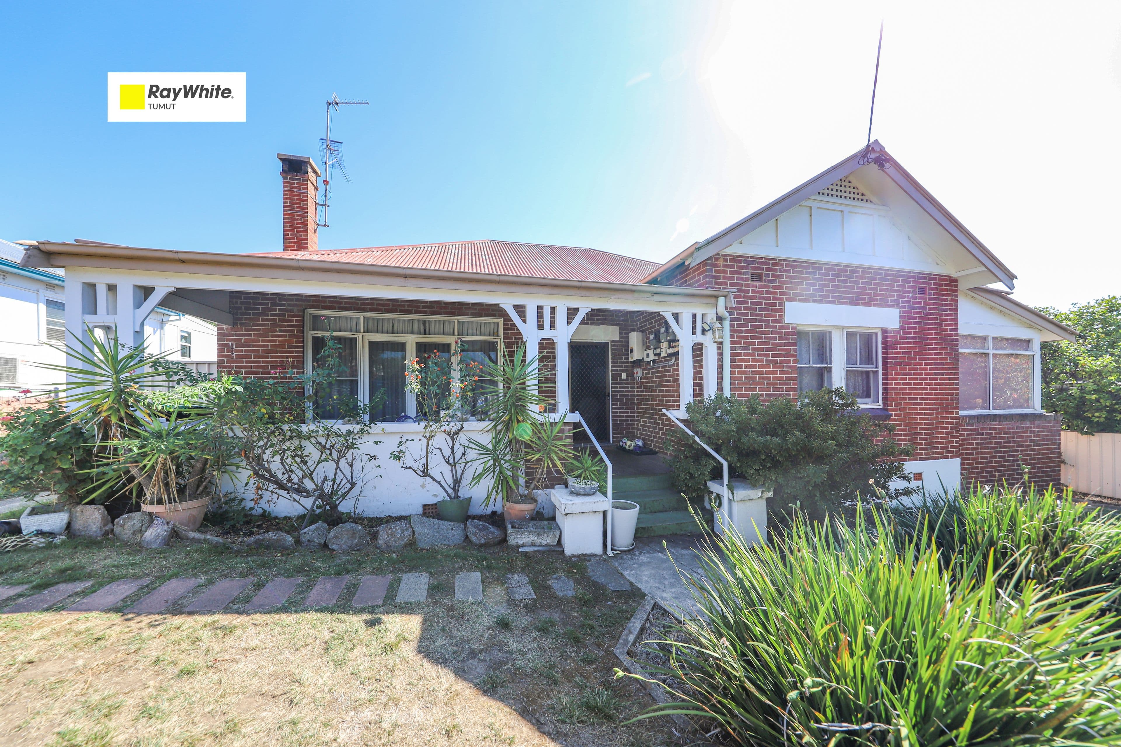 87 Merivale Street, Tumut NSW 2720, Tumut - Image 1