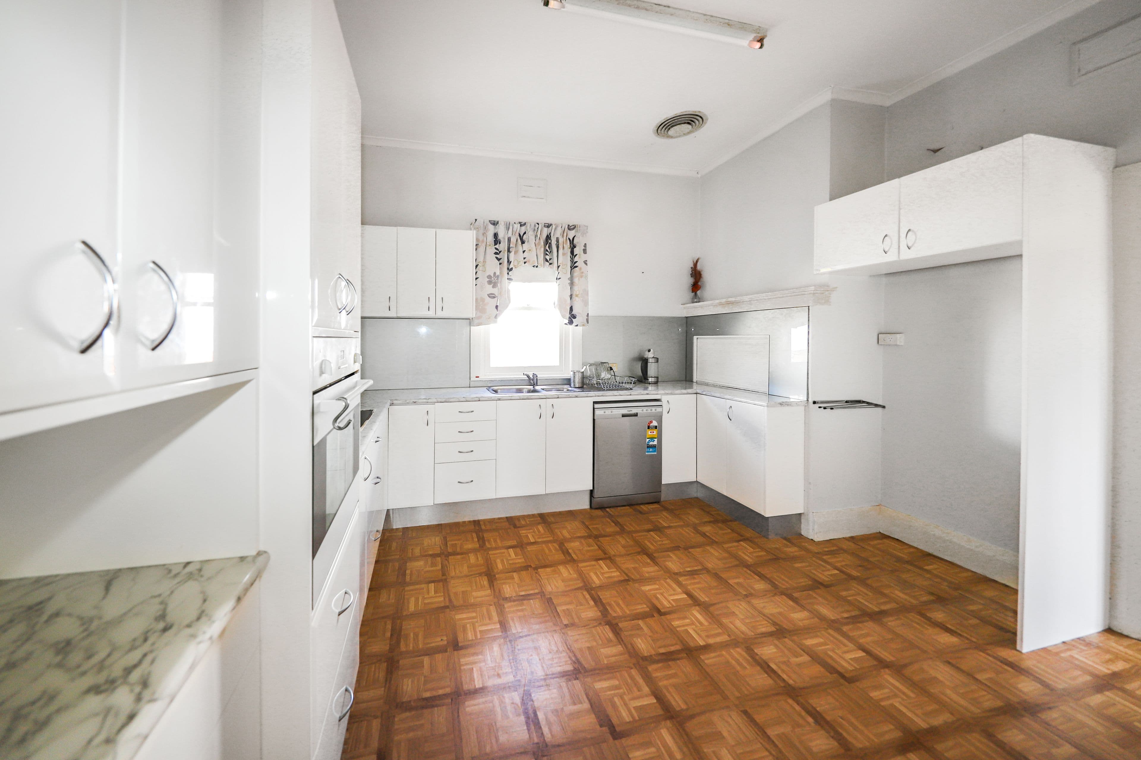 87 Merivale Street, Tumut NSW 2720, Tumut - Thumbnail 6