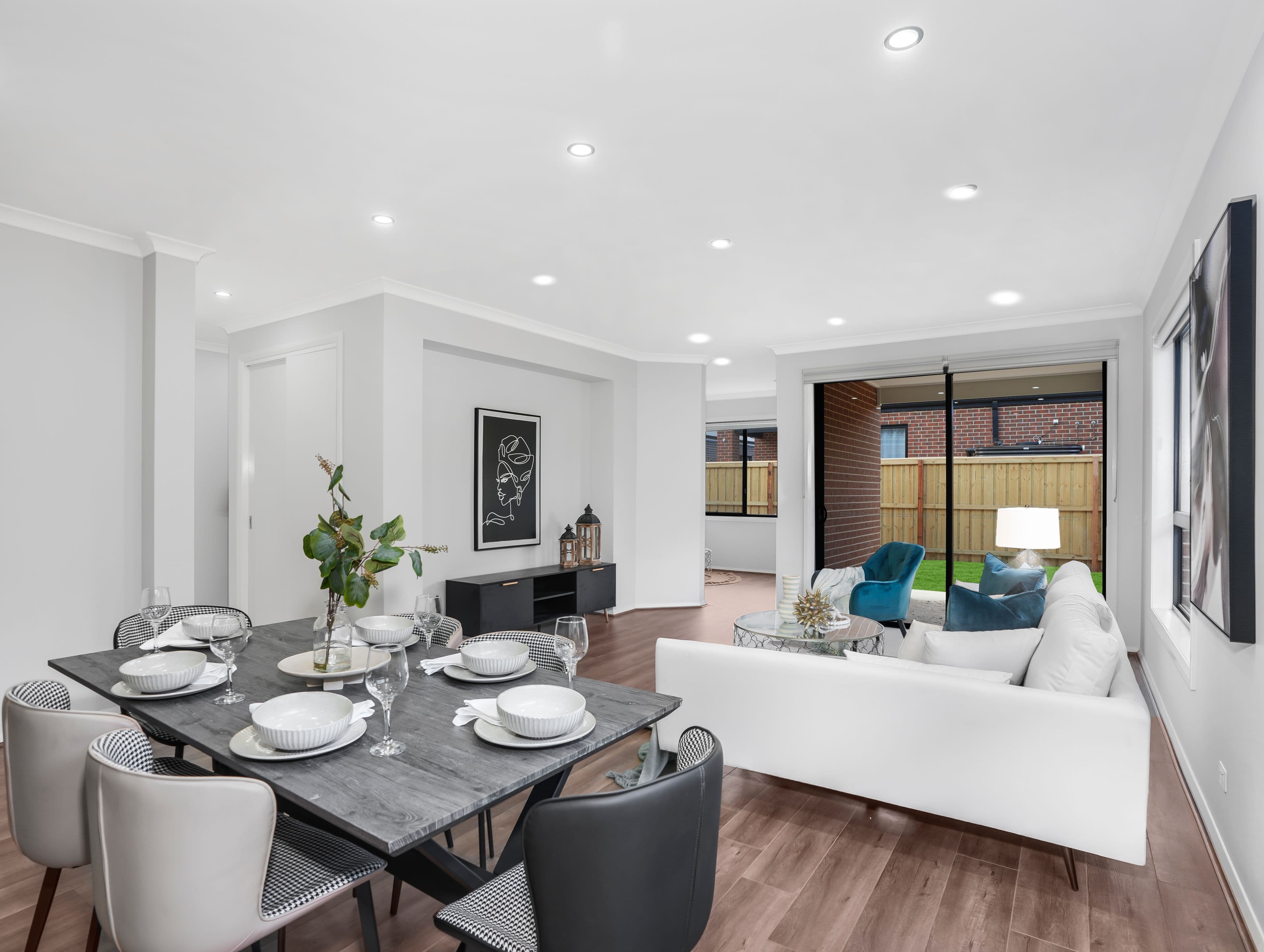 14 Elmwood Street, DEANSIDE VIC 3336, Deanside - Thumbnail 6