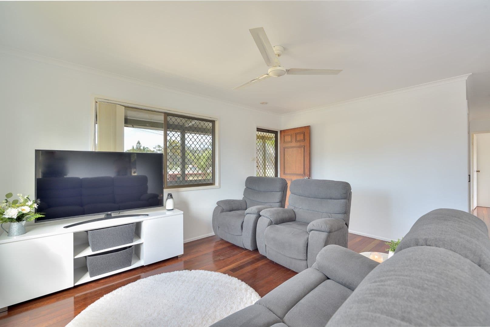 3 Waratah Street, Kin Kora QLD 4680, Kin Kora - Thumbnail 4