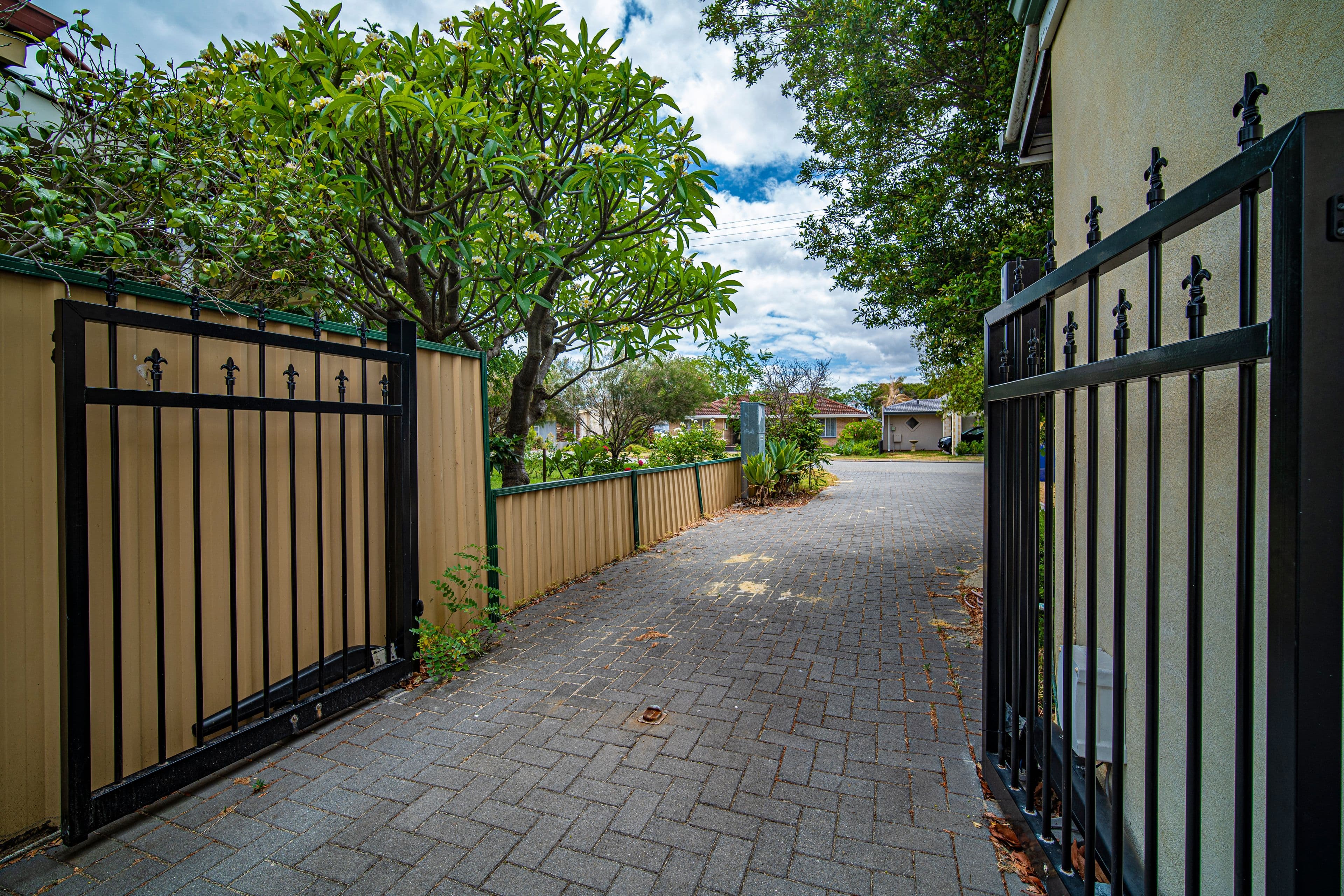 292A Robinson Avenue, Cloverdale WA 6105, Cloverdale - Thumbnail 4