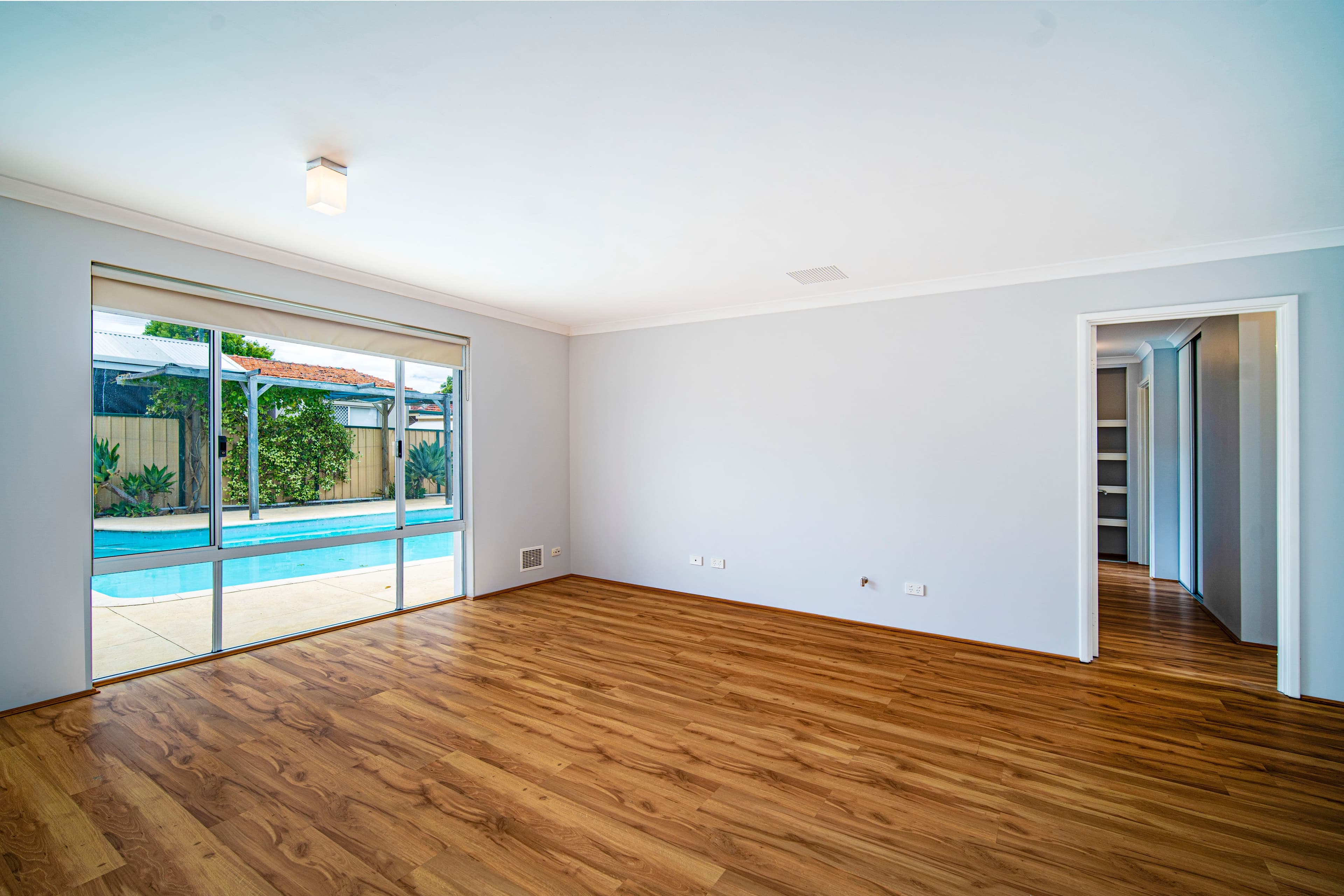 292A Robinson Avenue, Cloverdale WA 6105, Cloverdale - Thumbnail 7