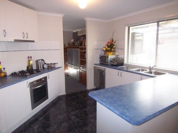 18 John Monash Drive, SKYE VIC 3977, Skye - Thumbnail 2