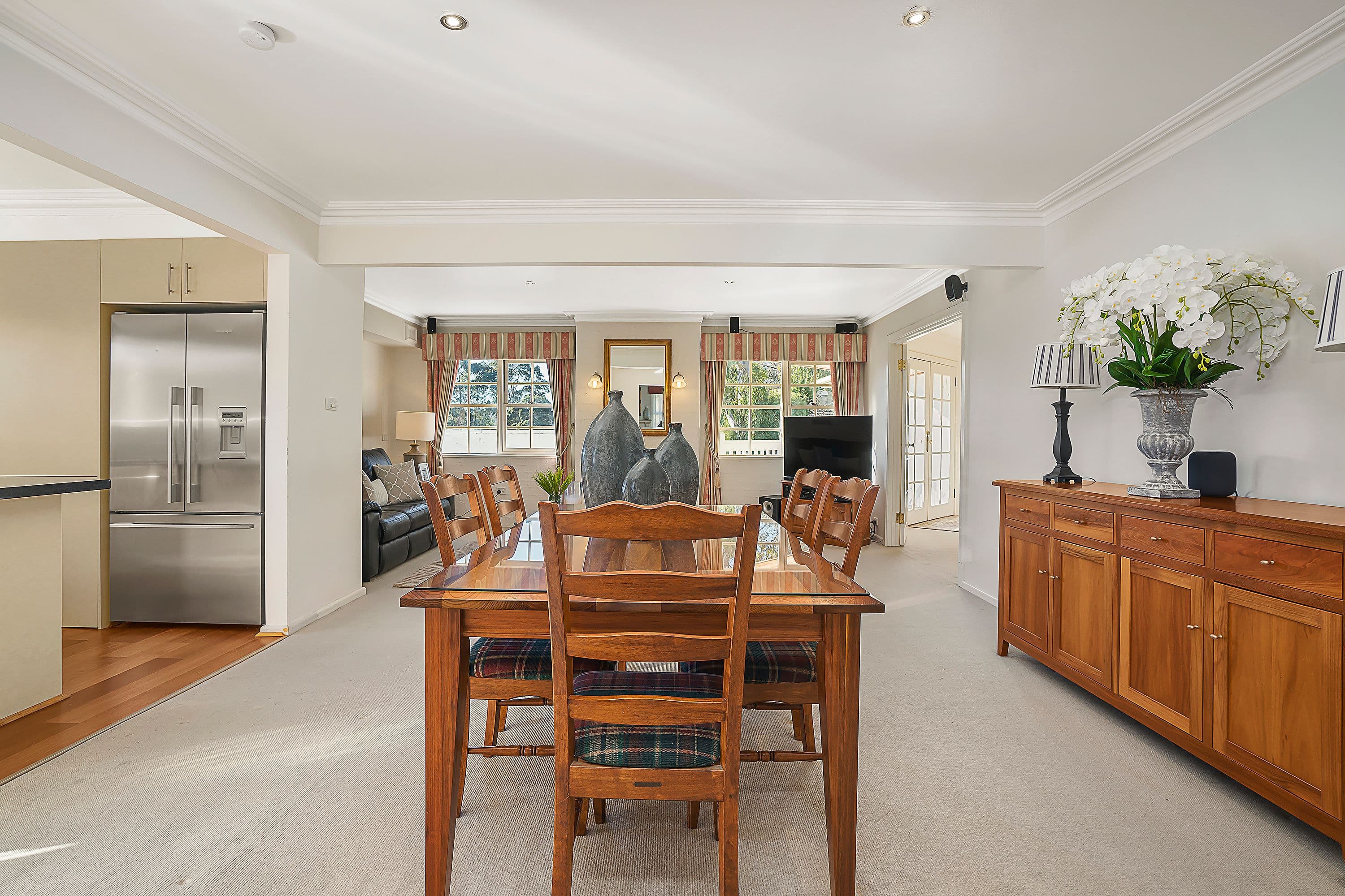 2 Lansell Drive, Doncaster VIC 3108, Doncaster - Thumbnail 4