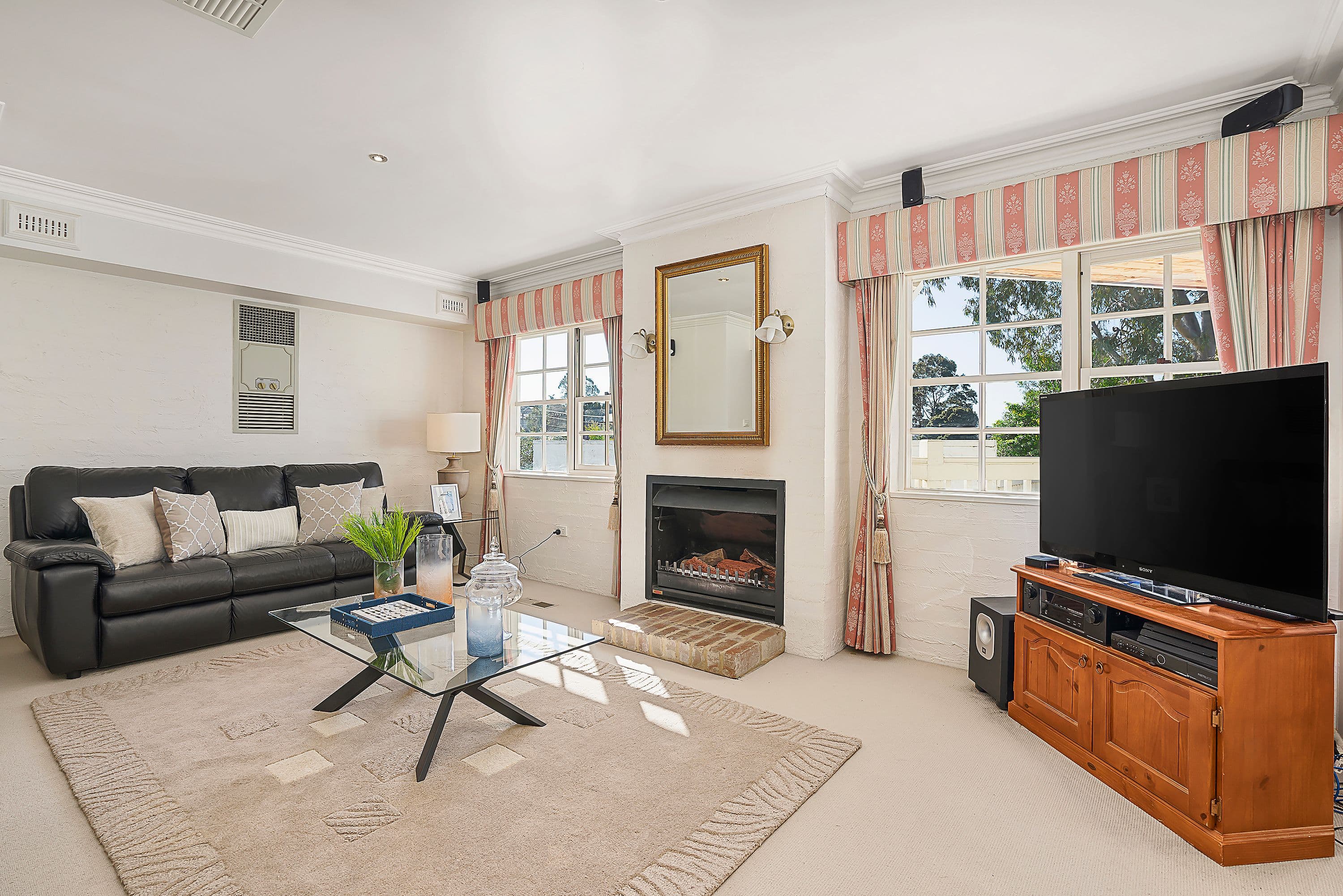 2 Lansell Drive, Doncaster VIC 3108, Doncaster - Thumbnail 5