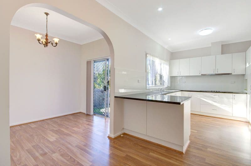 3 Gloucester Crescent, DAPTO NSW 2530, Dapto - Thumbnail 2