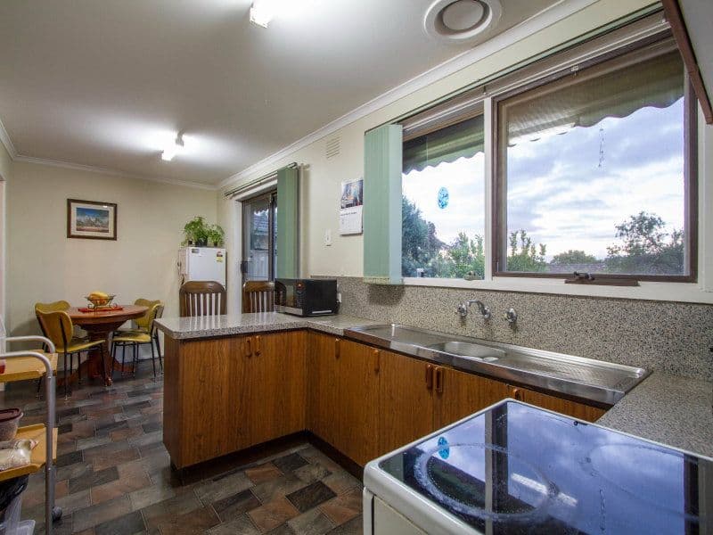 4 Lipton Drive, FRANKSTON VIC 3199, Frankston - Thumbnail 5