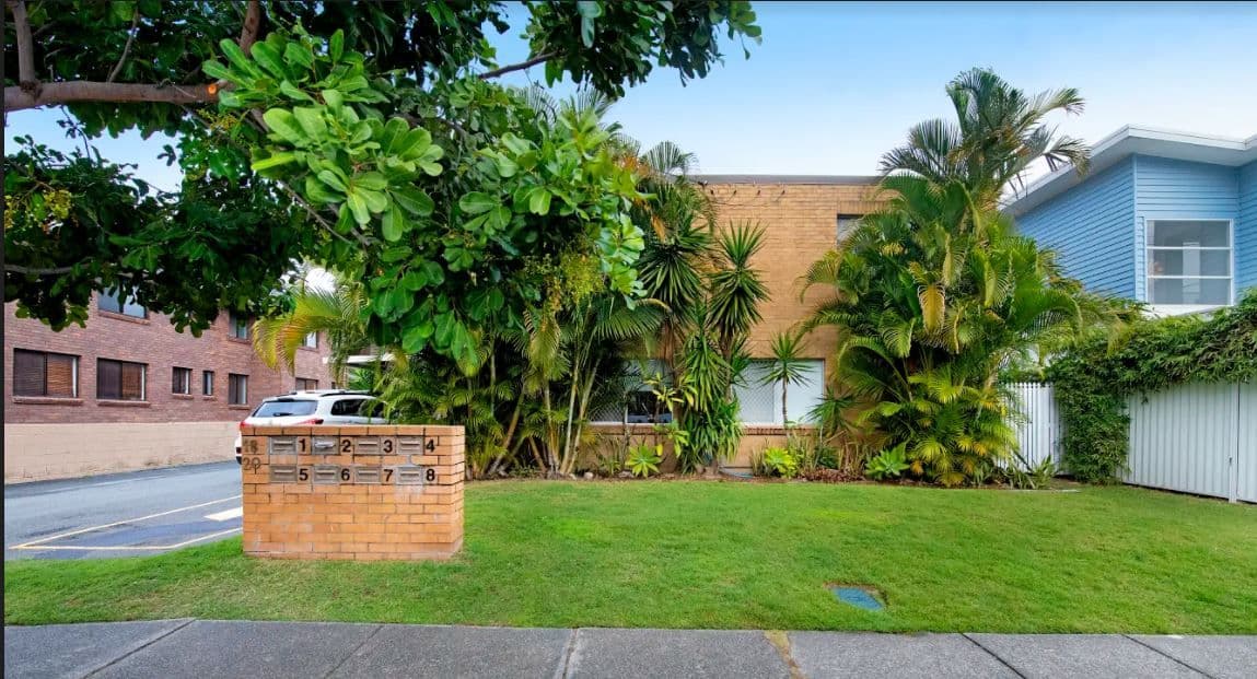 18 Peerless Avenue, Mermaid Beach QLD 4218, Mermaid Beach - Image 1