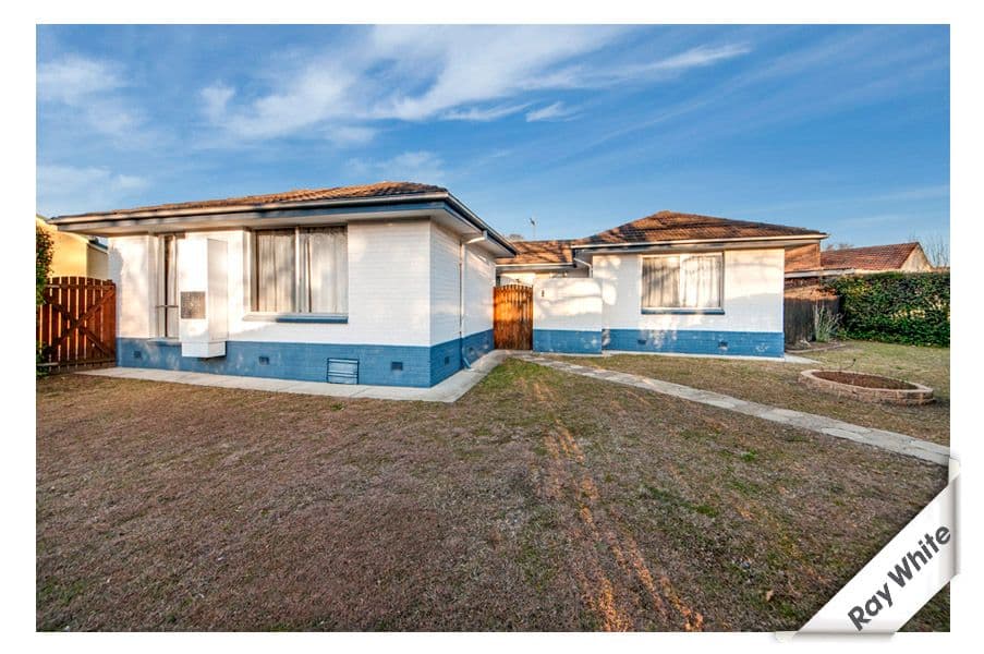 9 Lumeah Street, Narrabundah ACT 2604, Narrabundah - Image 1