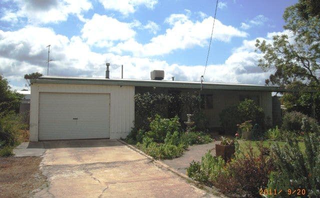 31 Slaughter Street, THREE SPRINGS WA 6519, Three Springs - Image 1
