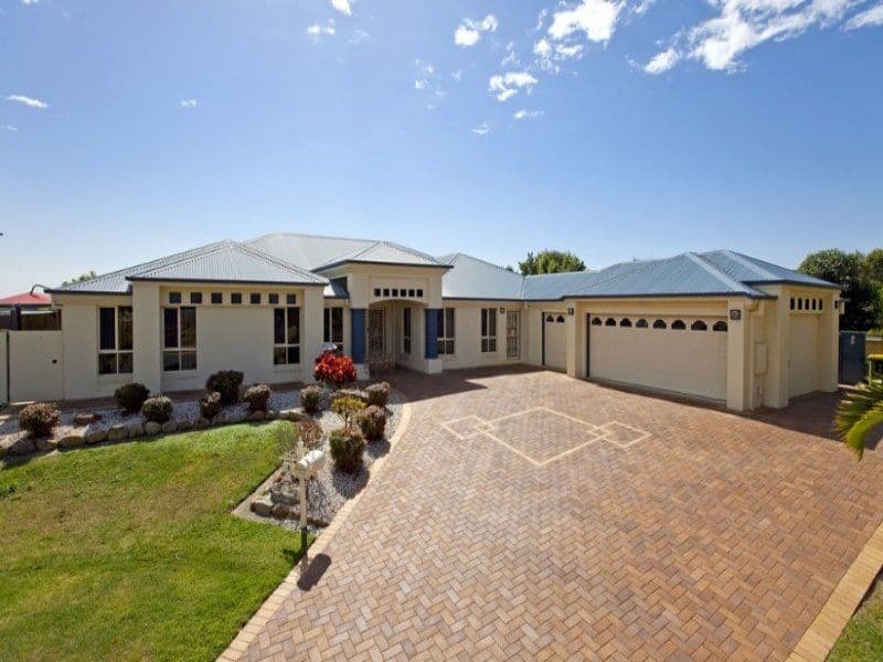9 Azalea Ave, BURPENGARY EAST, QLD, 4505, Burpengary East - Thumbnail 2