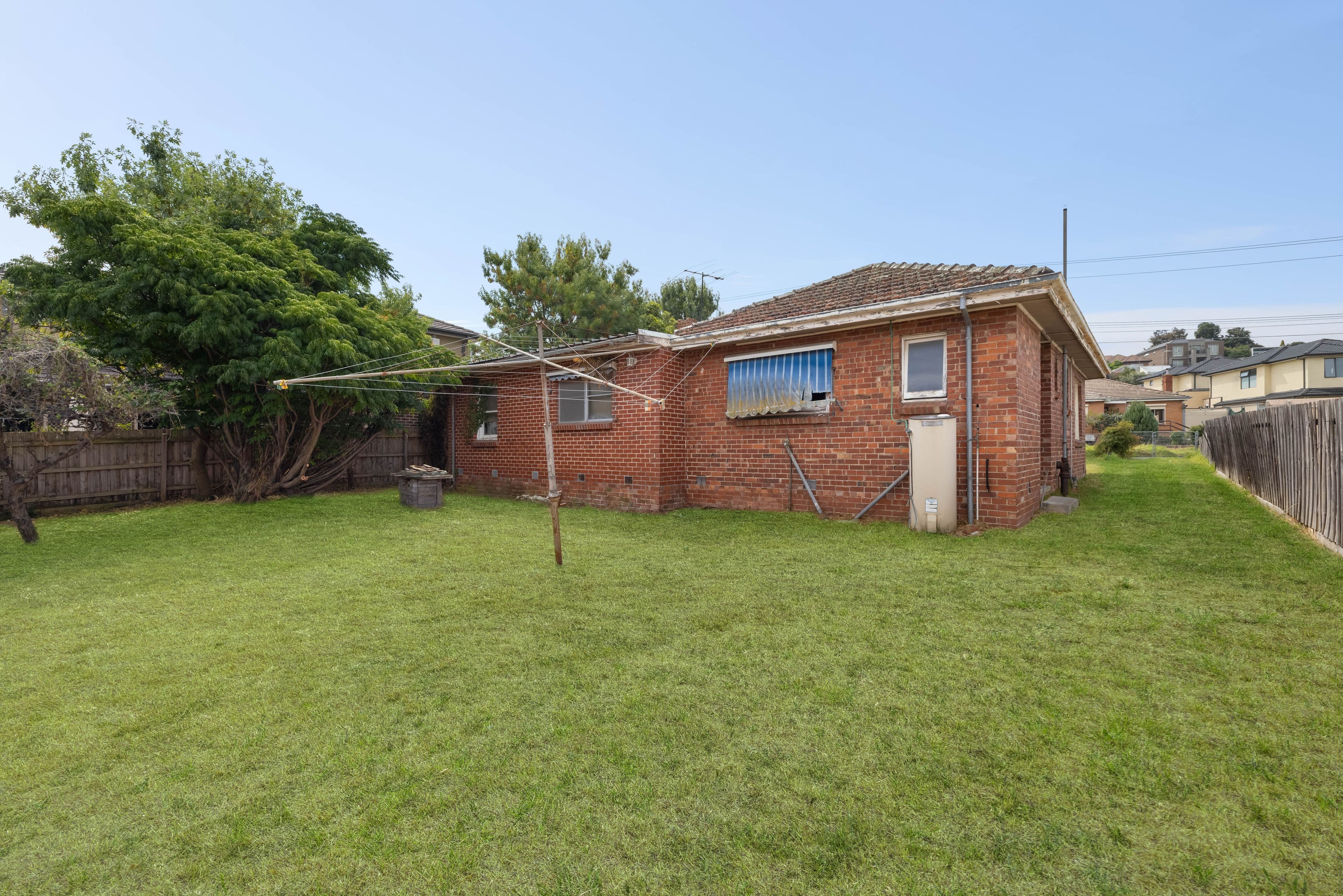 31 Winifred Street, Oak Park VIC 3046, Oak Park - Thumbnail 2