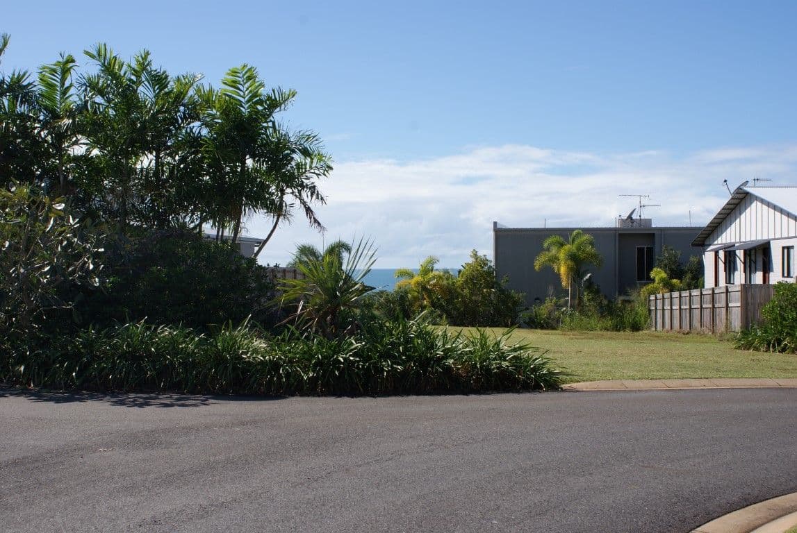 6 Rise Crescent, MISSION BEACH QLD 4852, Mission Beach - Thumbnail 4
