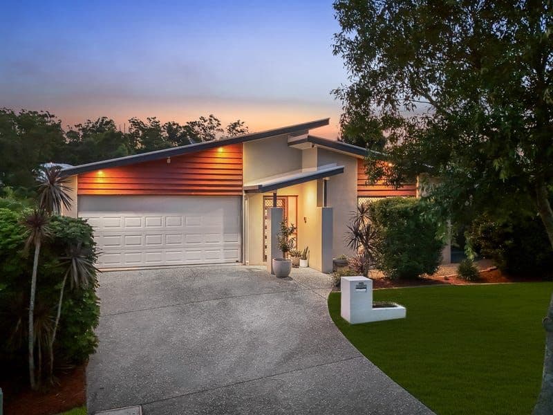 17 Greendragon Crescent, Upper Coomera QLD 4209, Upper Coomera - Thumbnail 2