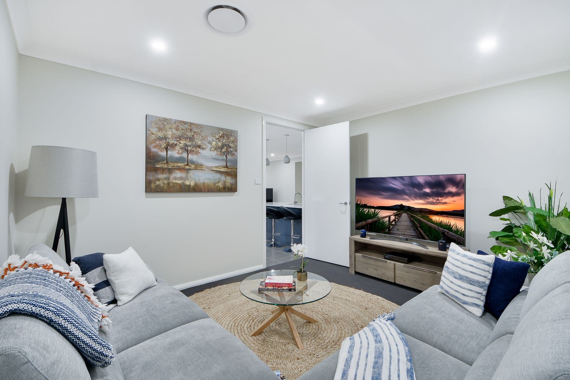18 Lovegrass Avenue, Denham Court - Thumbnail 3