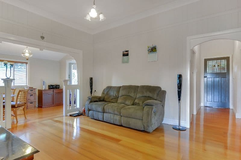 80 Woodend Road, WOODEND QLD 4305, Woodend - Thumbnail 4
