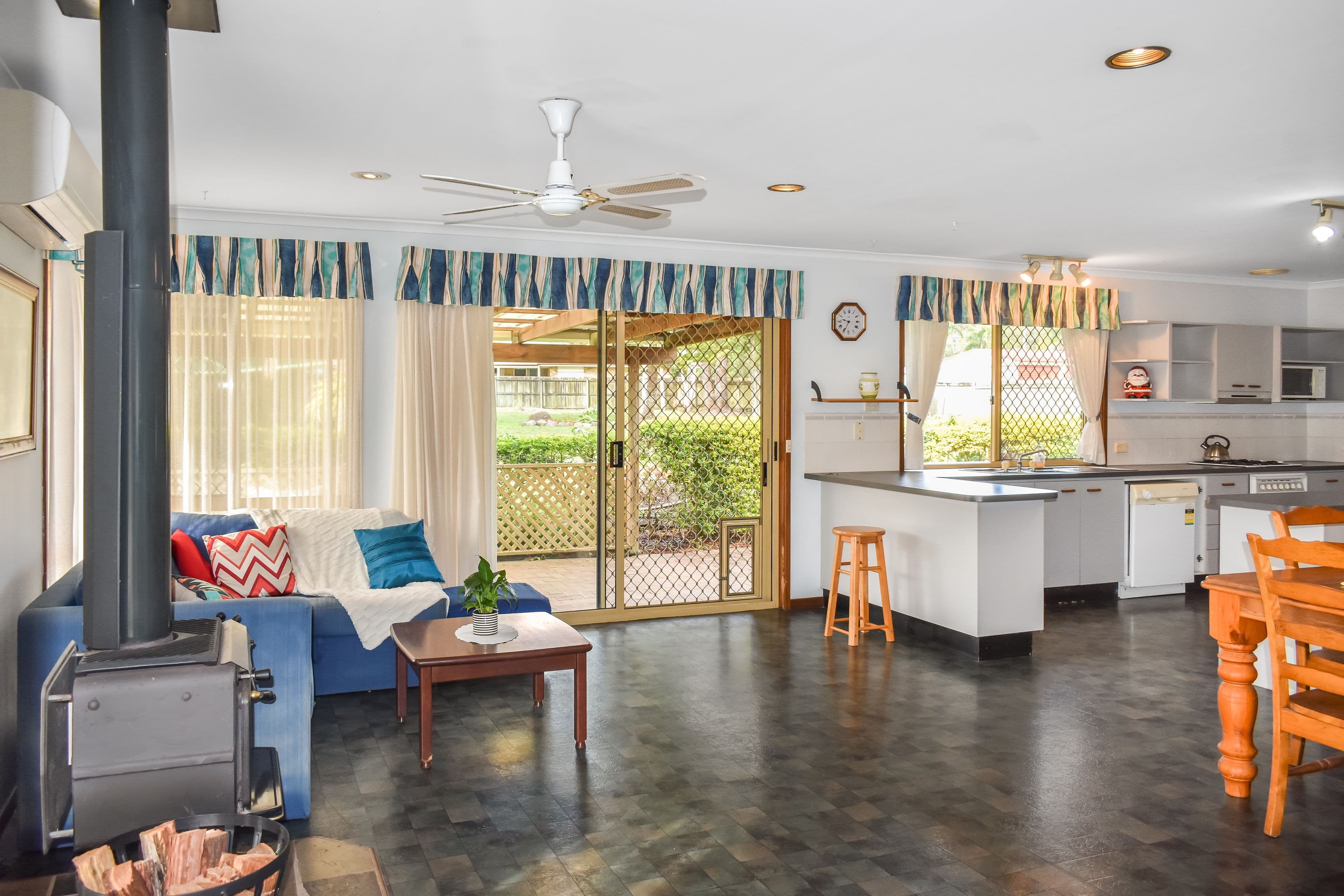 14 Tibrogargan Drive, Beerburrum QLD 4517, Beerburrum - Thumbnail 4