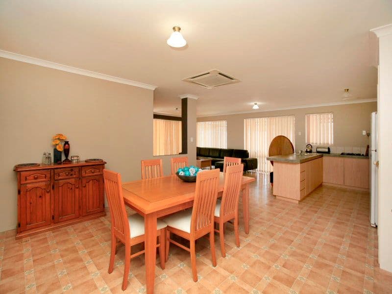 2 Clare Close, CAVERSHAM WA 6055, Caversham - Thumbnail 4