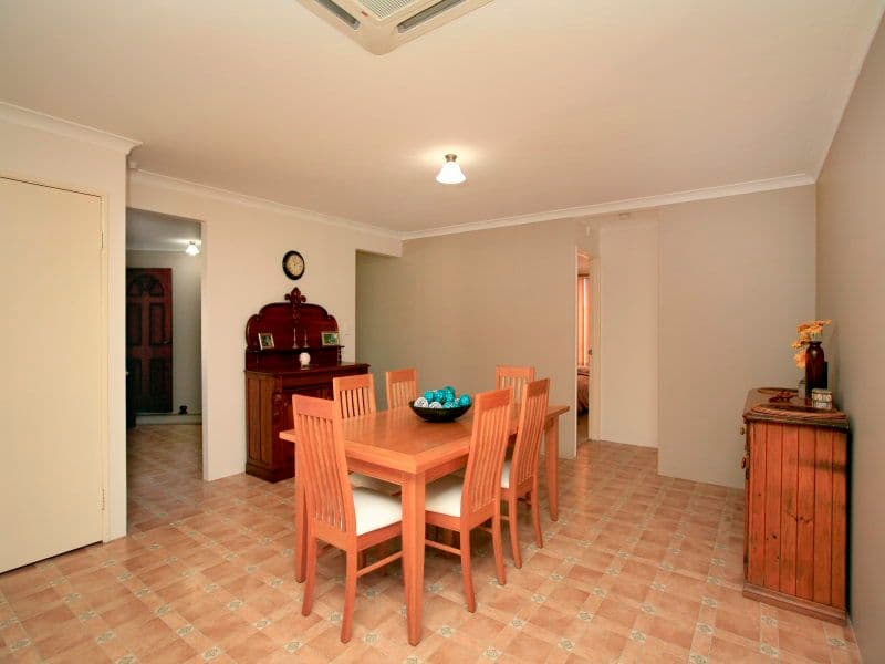 2 Clare Close, CAVERSHAM WA 6055, Caversham - Thumbnail 6