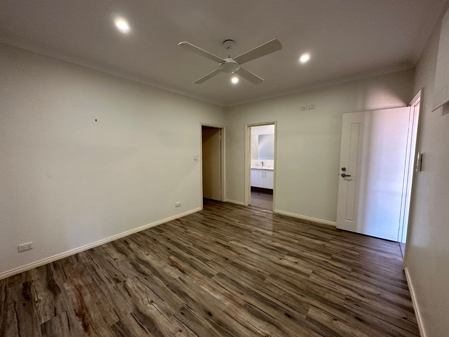7 Yirrawari Street, Baynton WA 6714, Baynton - Thumbnail 8