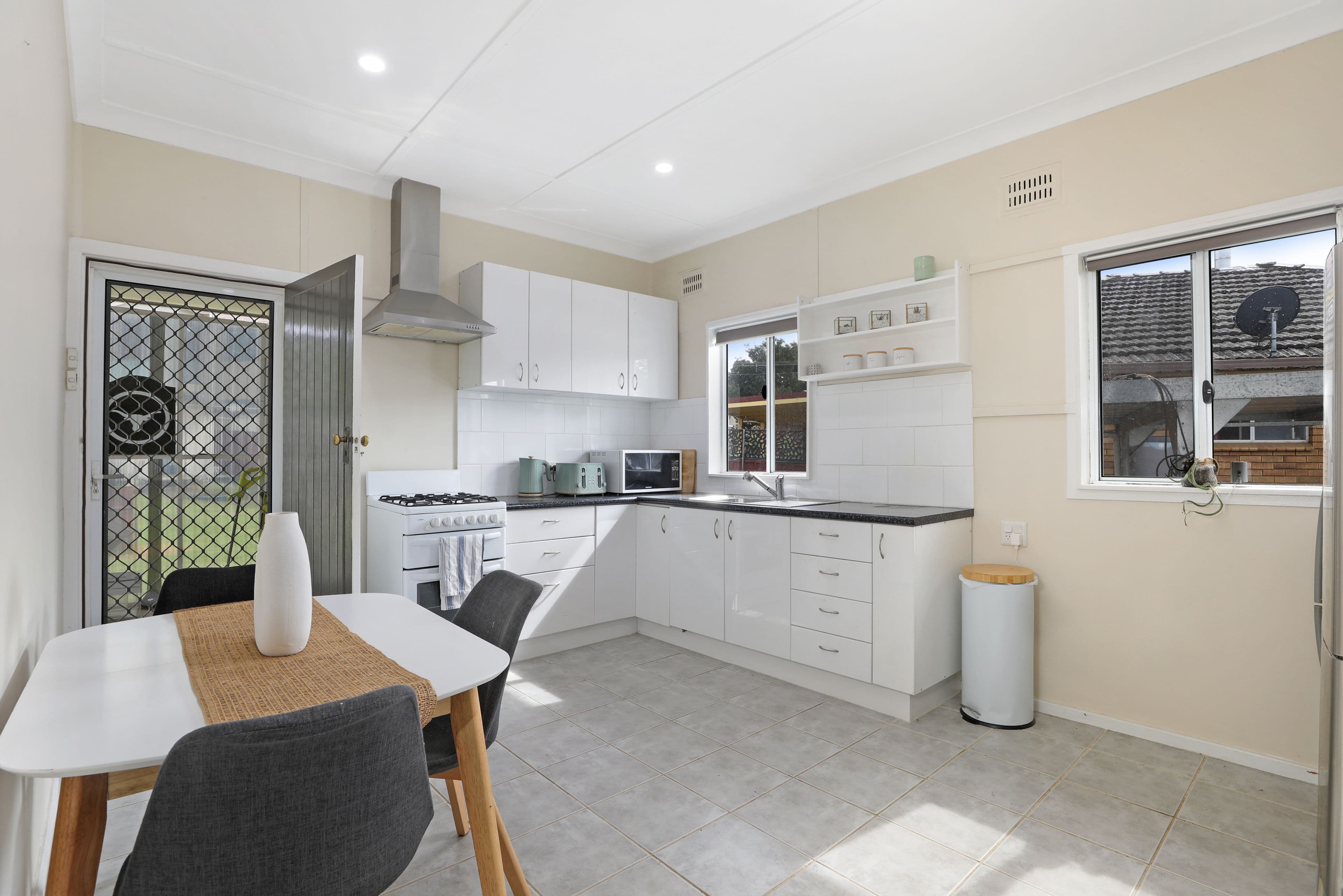 6 Kelso Street, Goulburn NSW 2580, Goulburn - Thumbnail 7
