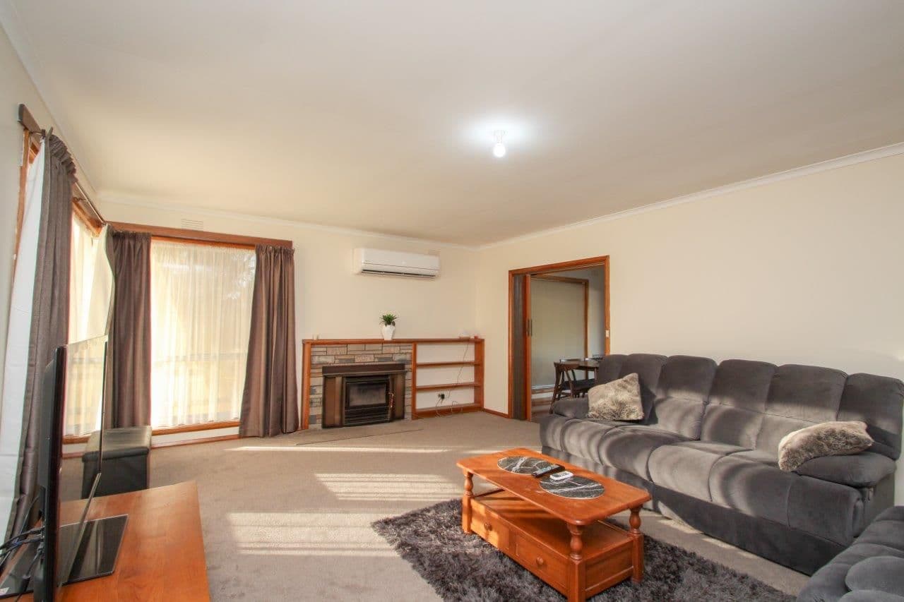 1 Toms Drive, Cobram VIC 3644, Cobram - Thumbnail 2