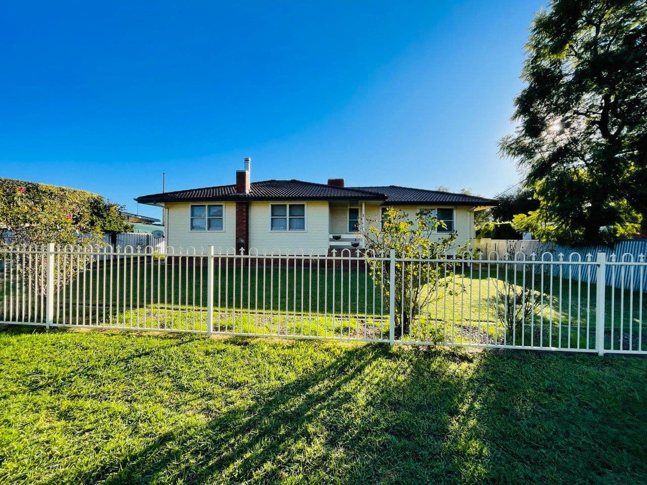25 Oxley Street, Condobolin NSW 2877, Condobolin - Thumbnail 2