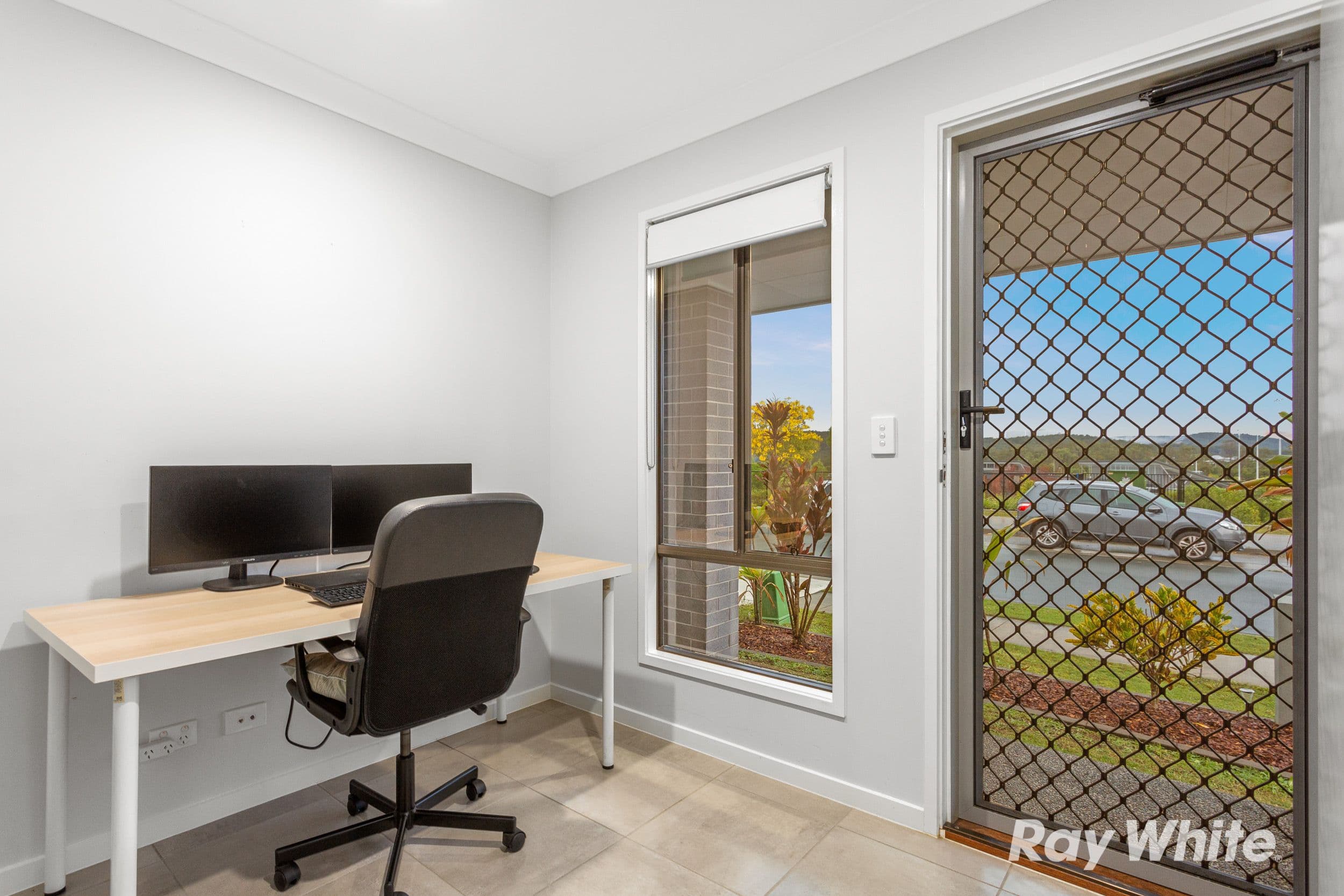 75 Woodward Avenue, Yarrabilba QLD 4207, Yarrabilba - Thumbnail 4